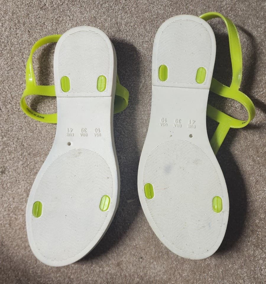 Sandles women's size 10 - Thumbnail 2