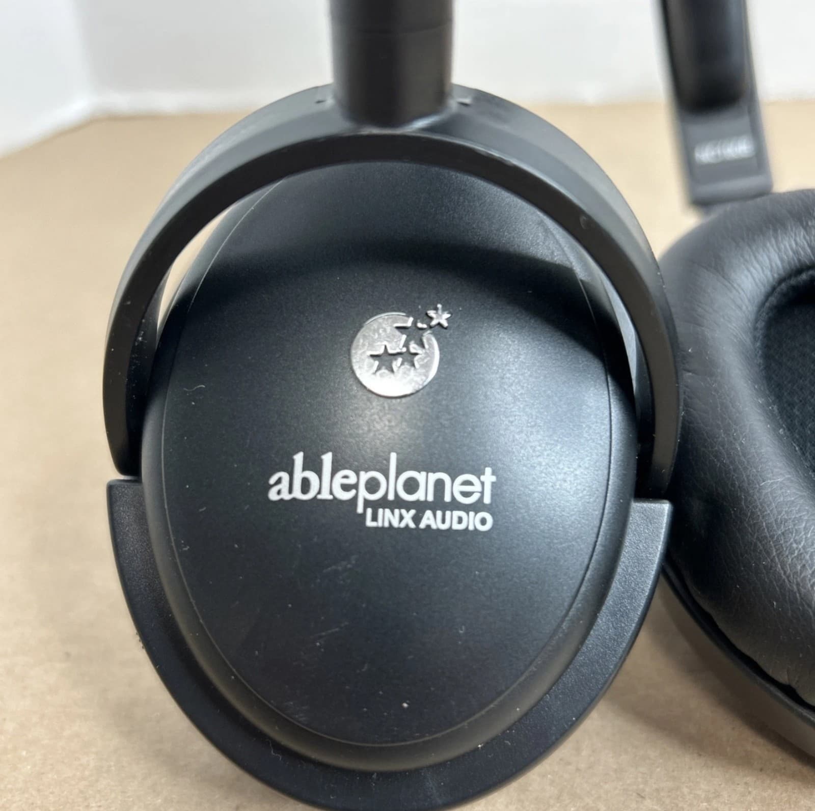 Able Planet Linx Audio Noise Cancelling Padded Headphones - Thumbnail 2