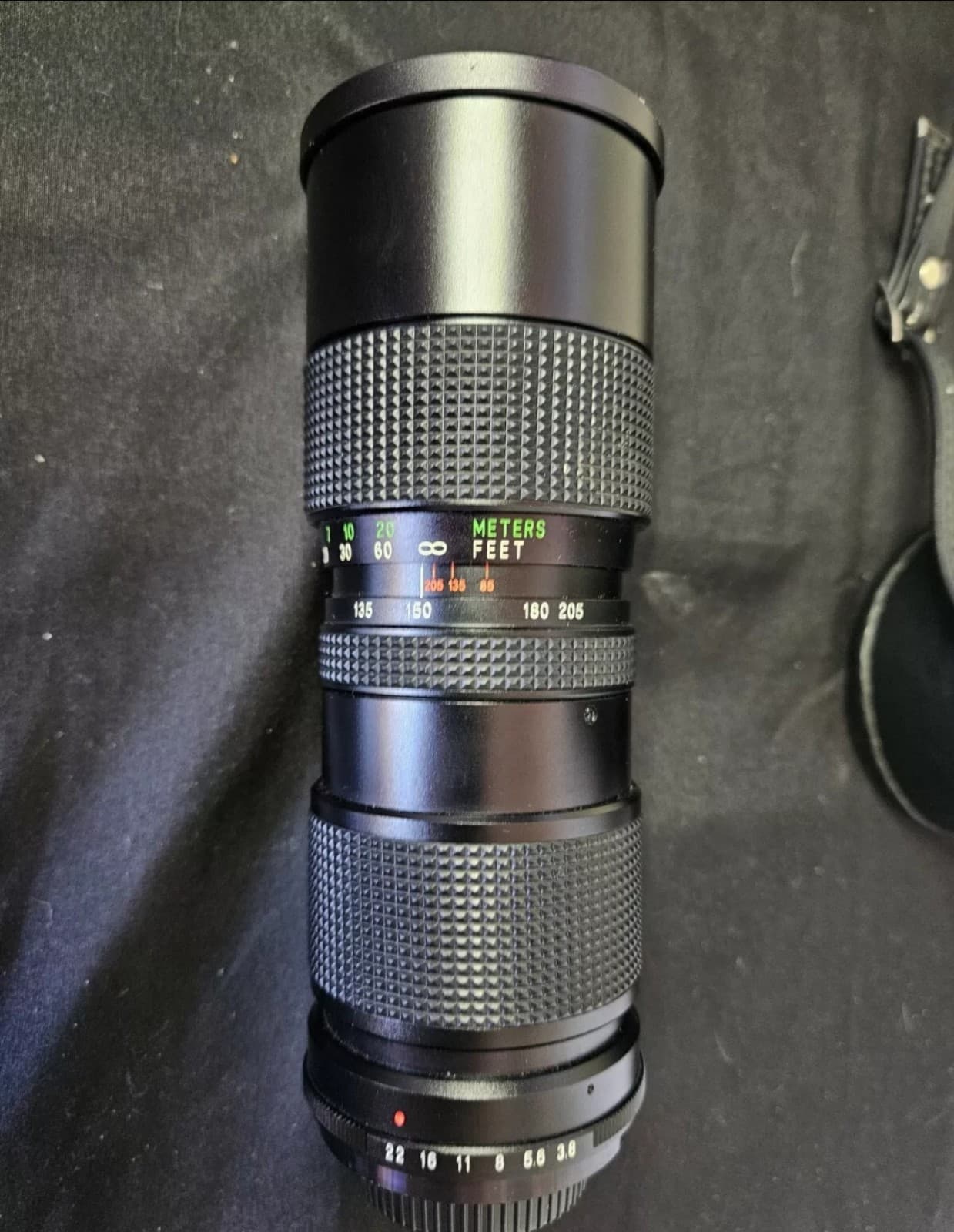 Vivitar Tele-Zoom Auto Camera Lens 1:3.8 85mm-205mm F3.8 - Thumbnail 2