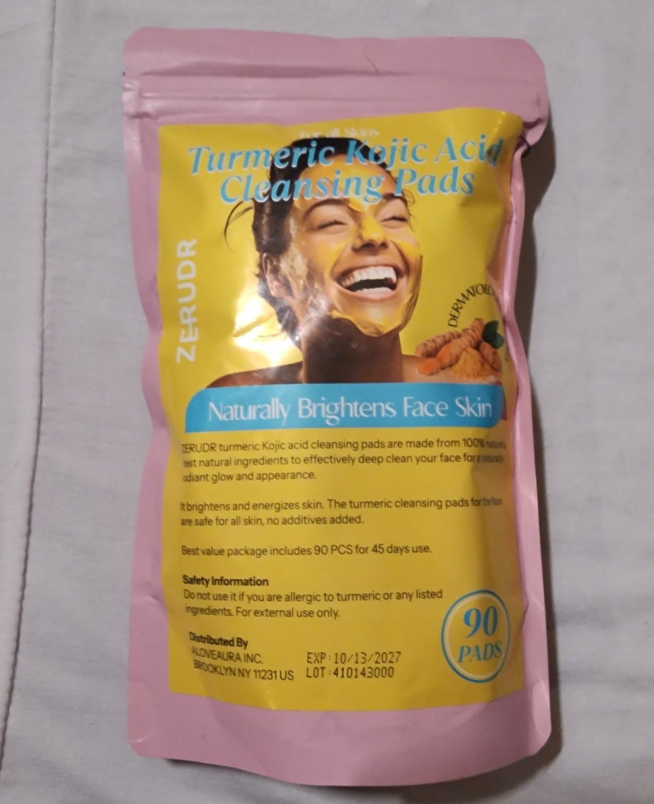 Tumeric Kojic Acid Cleaning Pads 90ct - Image 1