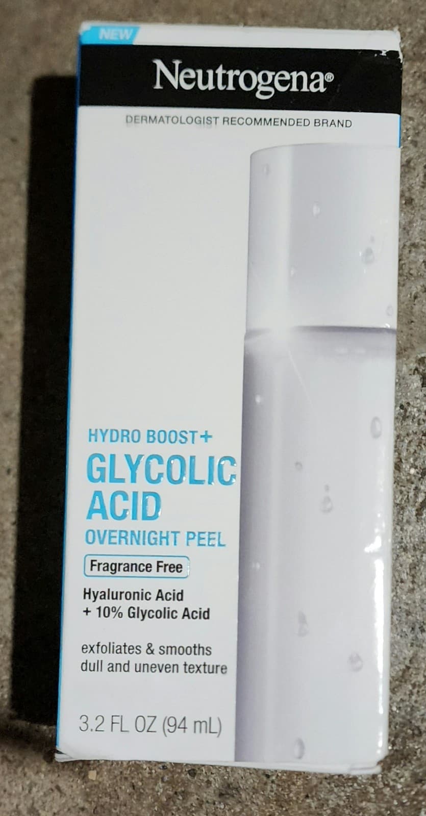 Neutrogena Hydro Boost + Glycolic Acid Fragrance Free Overnight Peel 3.2 FL Oz - Thumbnail 2