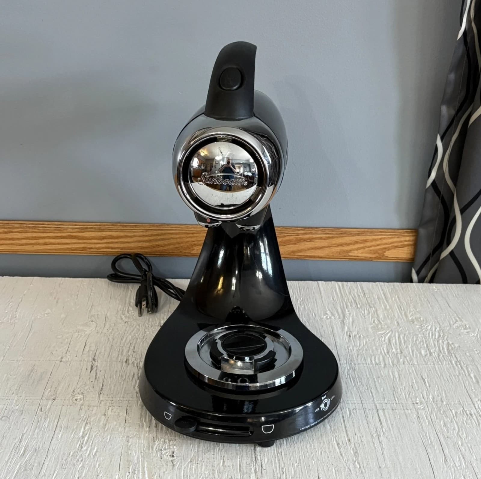 Sunbeam Heritage Series Mixmaster S Legacy Edition Mixer Model 2353 Stand Mixer - Thumbnail 3