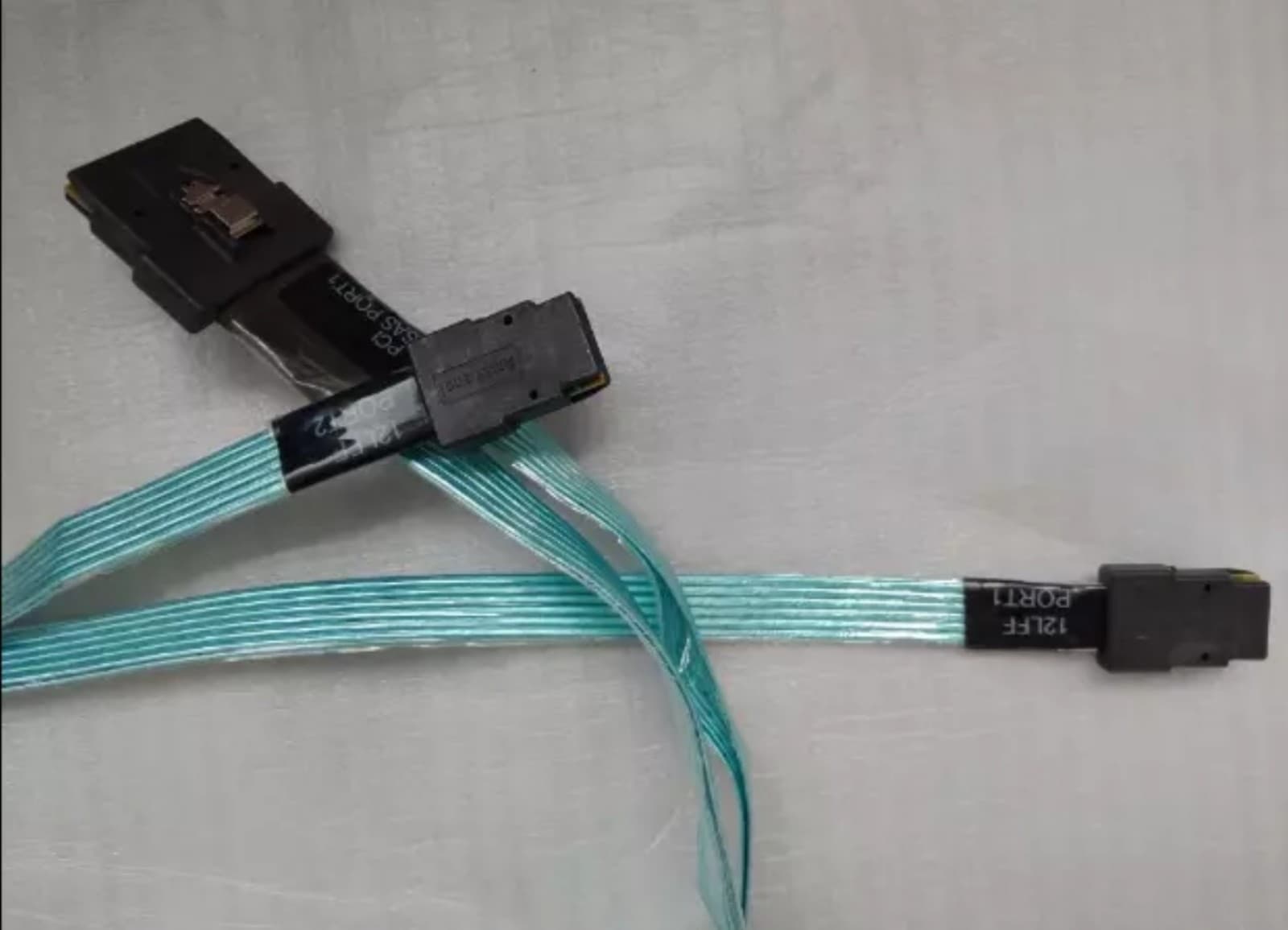 HP 784627-001 Proliant DL380 G9 Dual 12g Mini-SAS Cable - Image 1