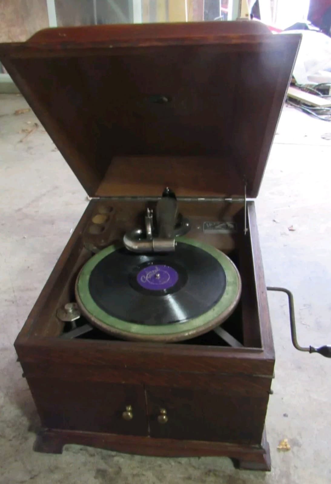 Victor Oak Victrola Music Box Antique Collectible Vintage - Thumbnail 3