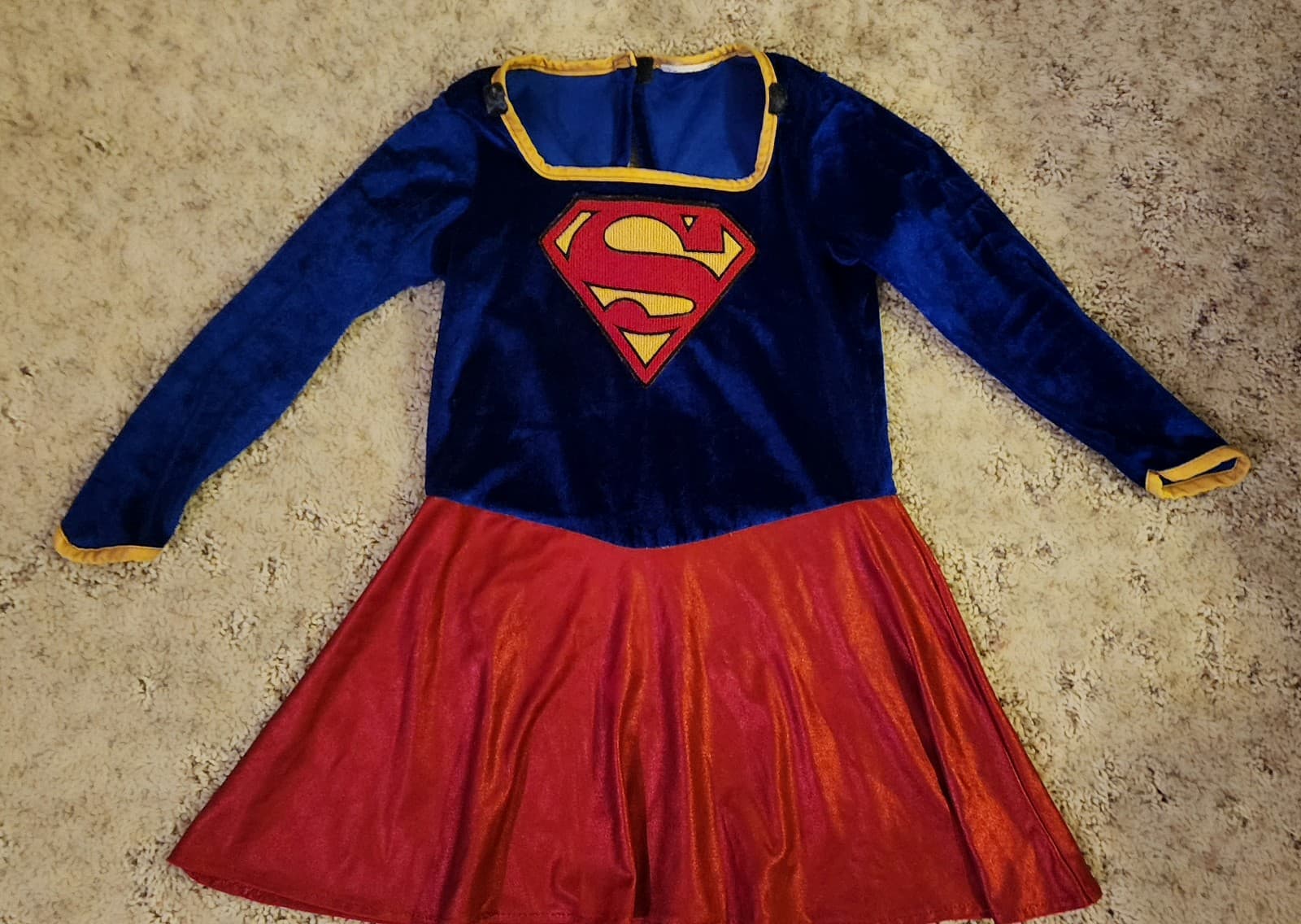 Supergirl Costume approx sz 3t - Image 1