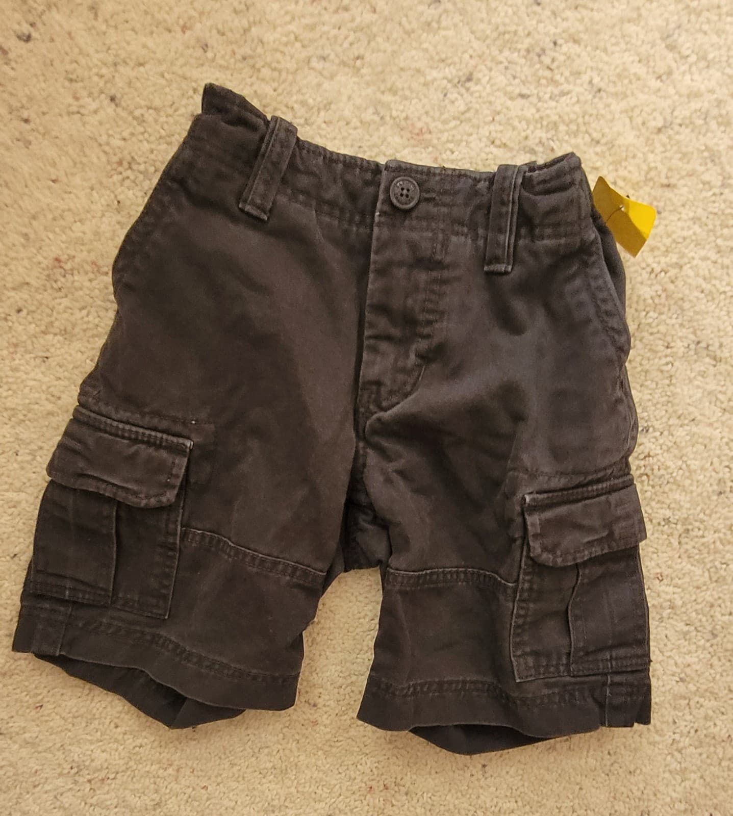 Gap Boys Shorts sz 5 - Thumbnail 2