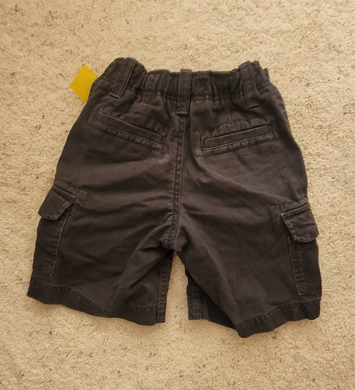 Gap Boys Shorts sz 5 - Thumbnail 4