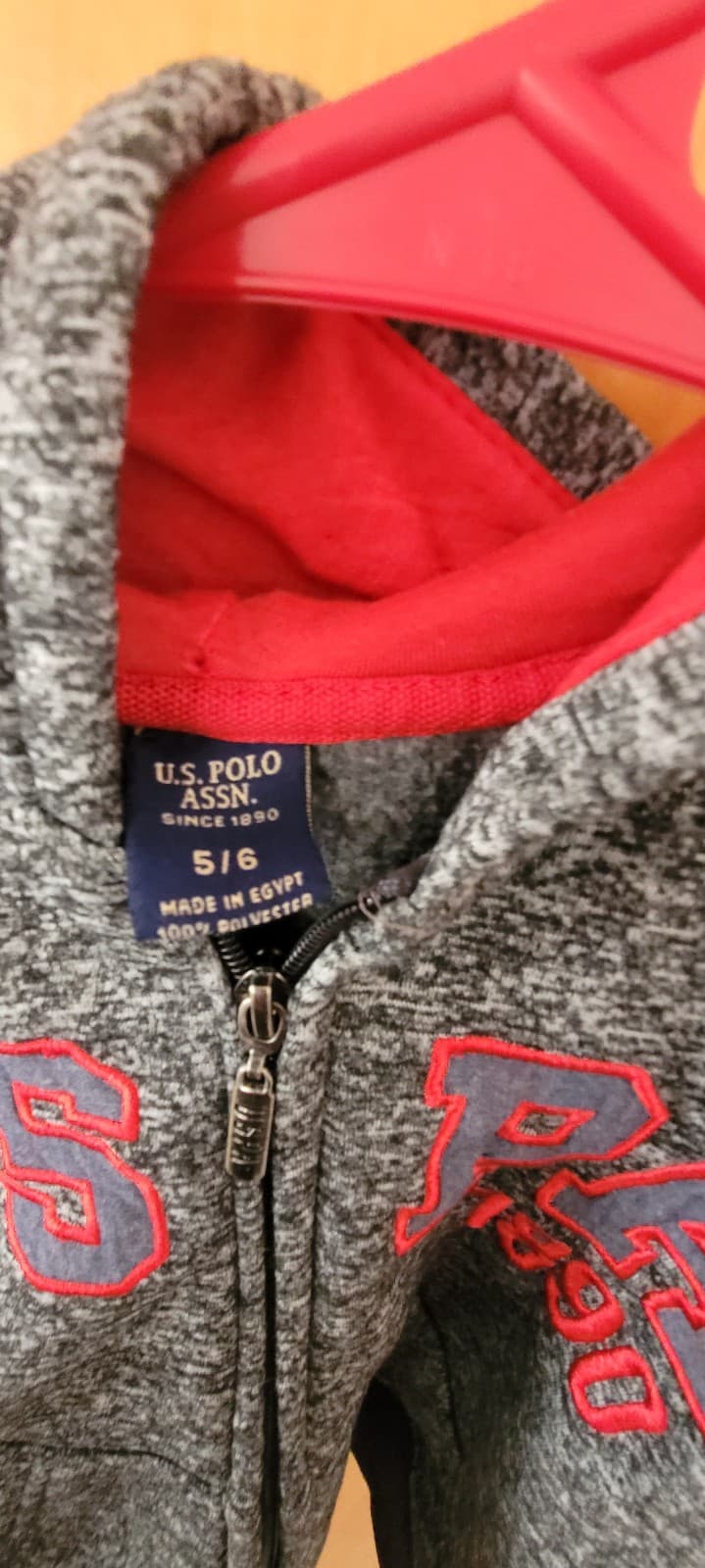 Boys Sweatshirt sz 5/6 US Polo - Thumbnail 2