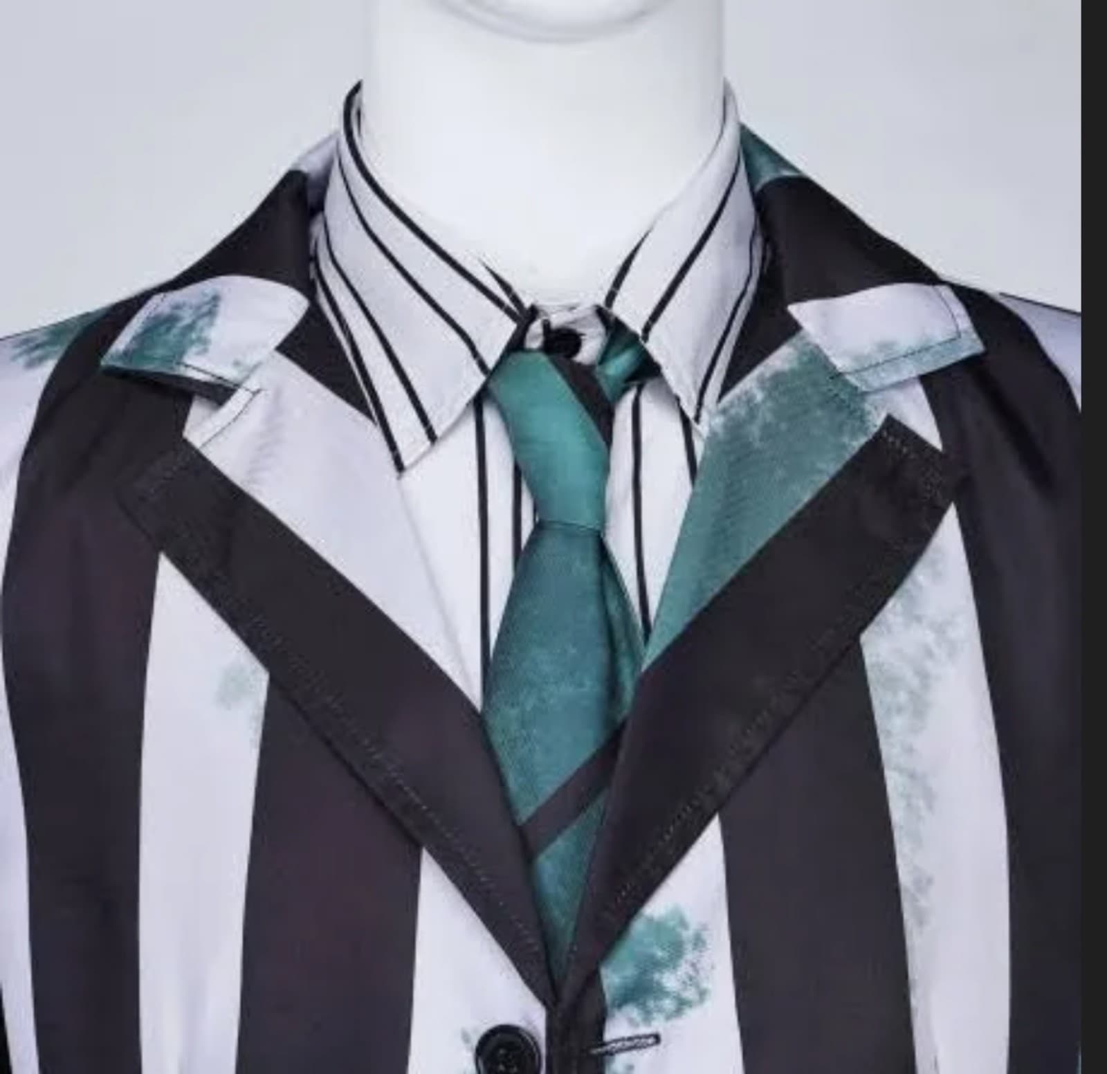 Beetlejuice Costume 4pc size 3X - Thumbnail 3