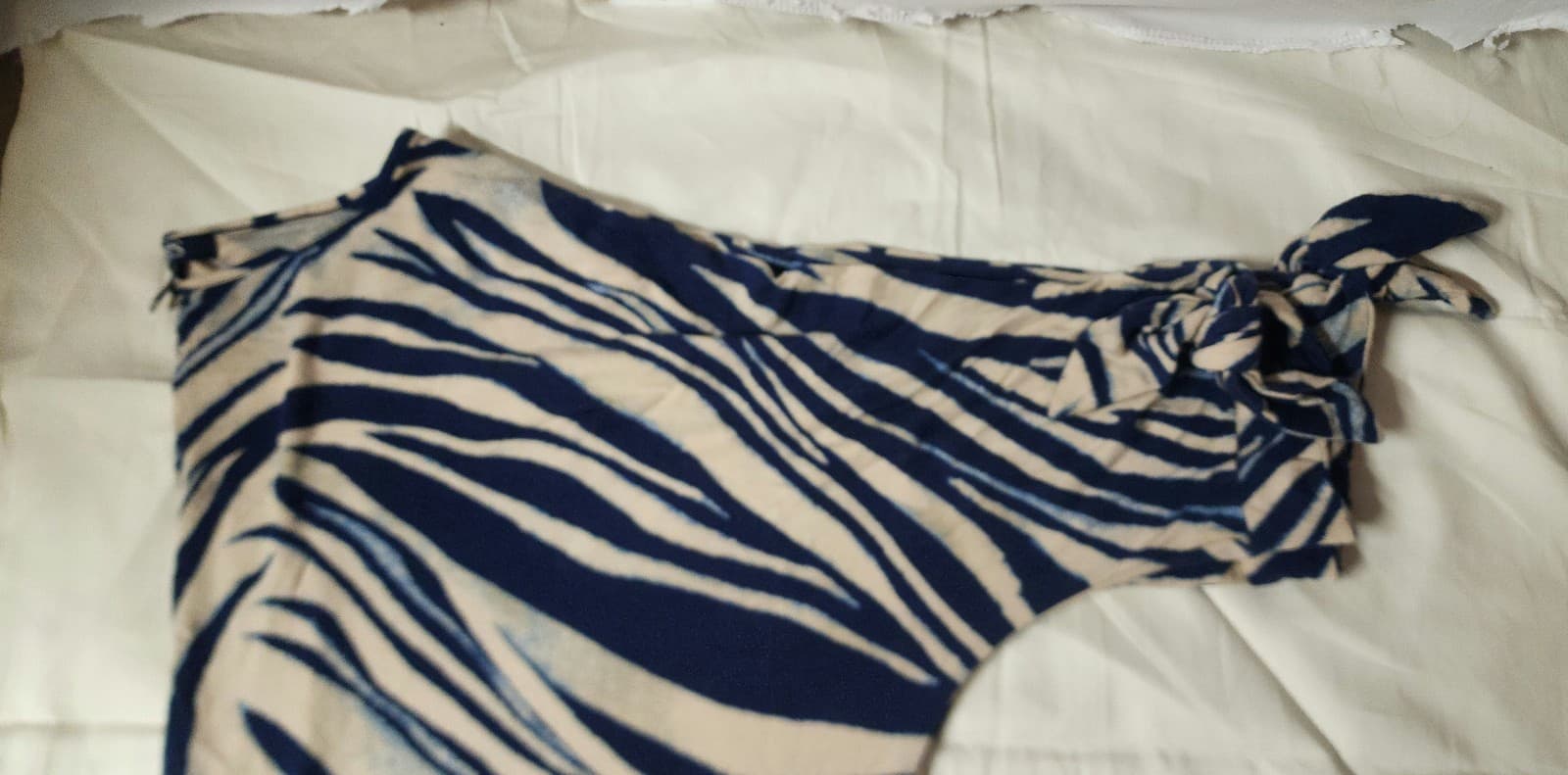 CHAPS Women 1X Round Neck Dolman Sleeve Jerney Knit Top Navy/Tan - Thumbnail 5