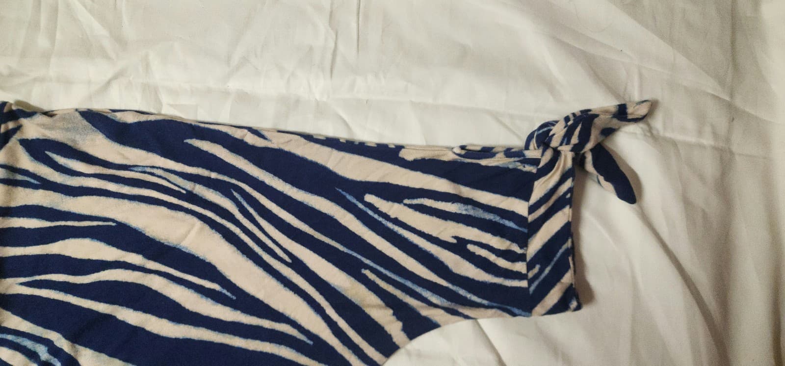 CHAPS Women 1X Round Neck Dolman Sleeve Jerney Knit Top Navy/Tan - Thumbnail 4