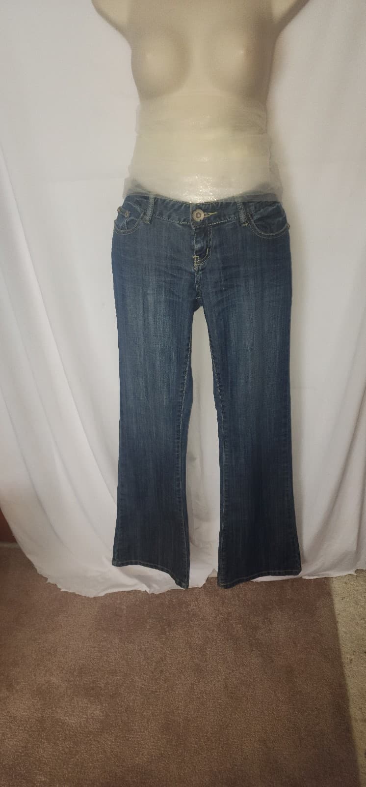 Urban Behavior size 9/31 Boot Cut Jeans - Thumbnail 2