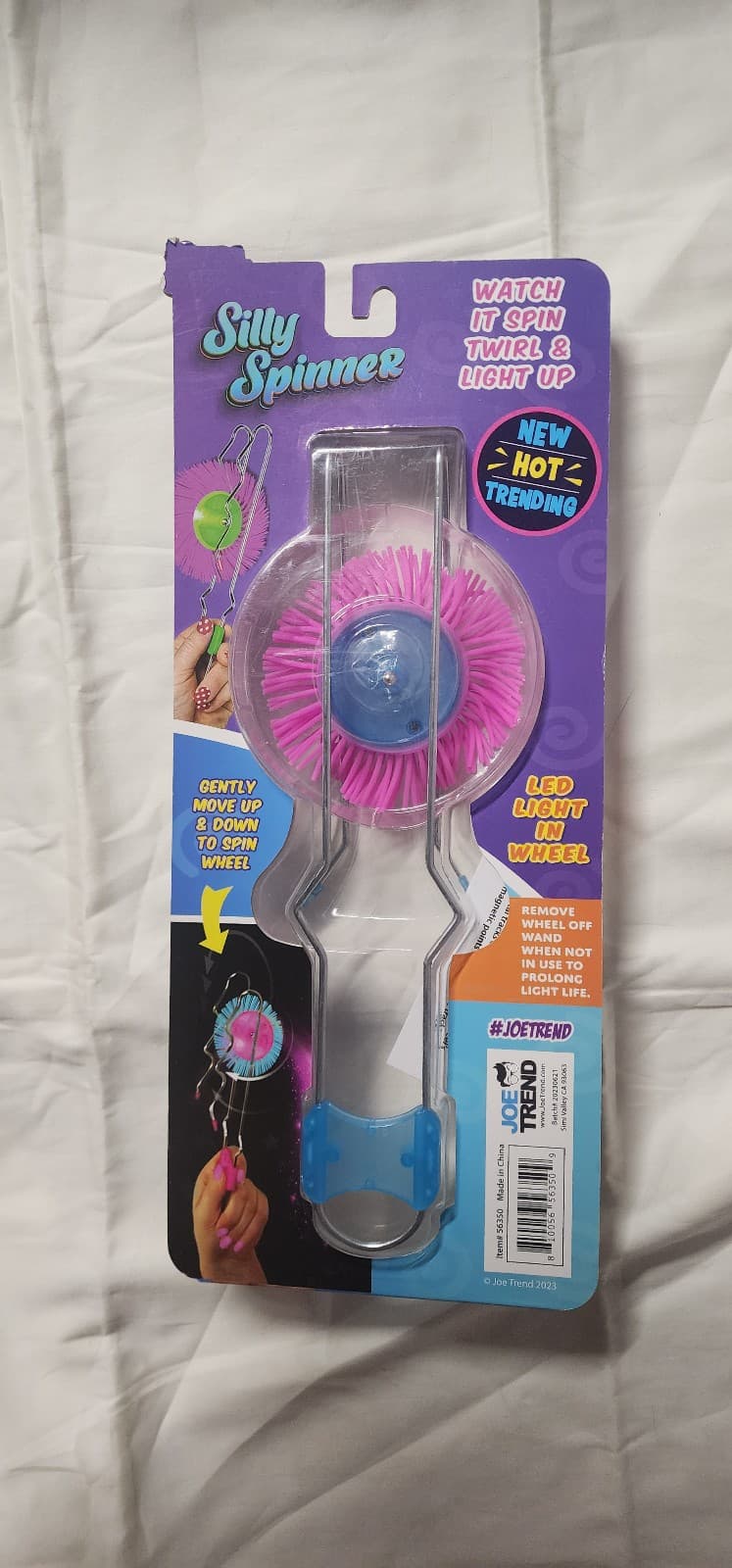 Joe Trend Silly Spinner - Pink & Blue with Glowing LED Light Ages 5+ New Sealed - Image 1