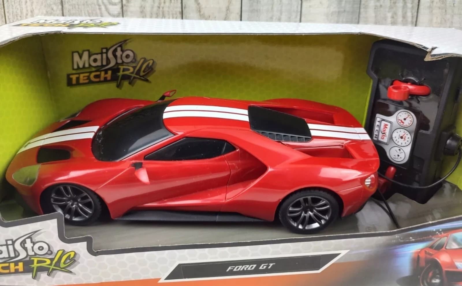 Maisto Tech R/C Red Ford GT 1:24 Street Series 49MHz Frequency NIB - Thumbnail 2