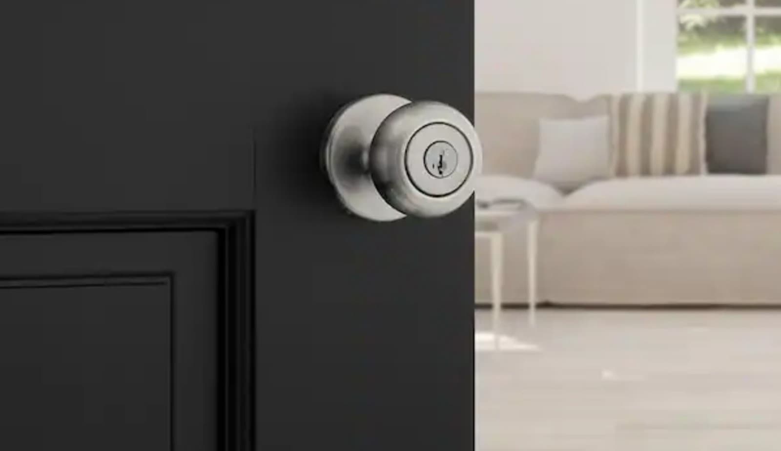 Kwikset Cove Satin Nickel Keyed Entry Door Knob with Smart Key - Thumbnail 3