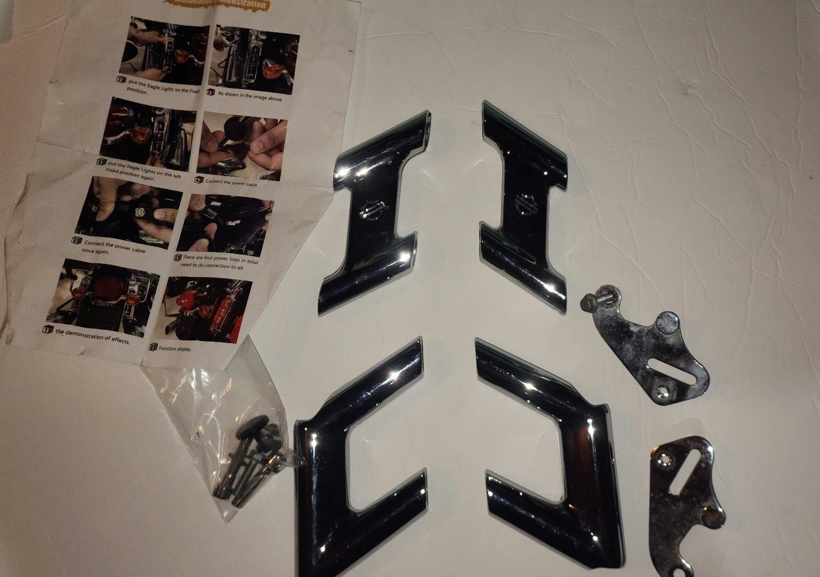 NOS OEM Genuine Harley Davidson LEFT & RIGHT OUTER GUARD RAIL CLAMP - Thumbnail 2