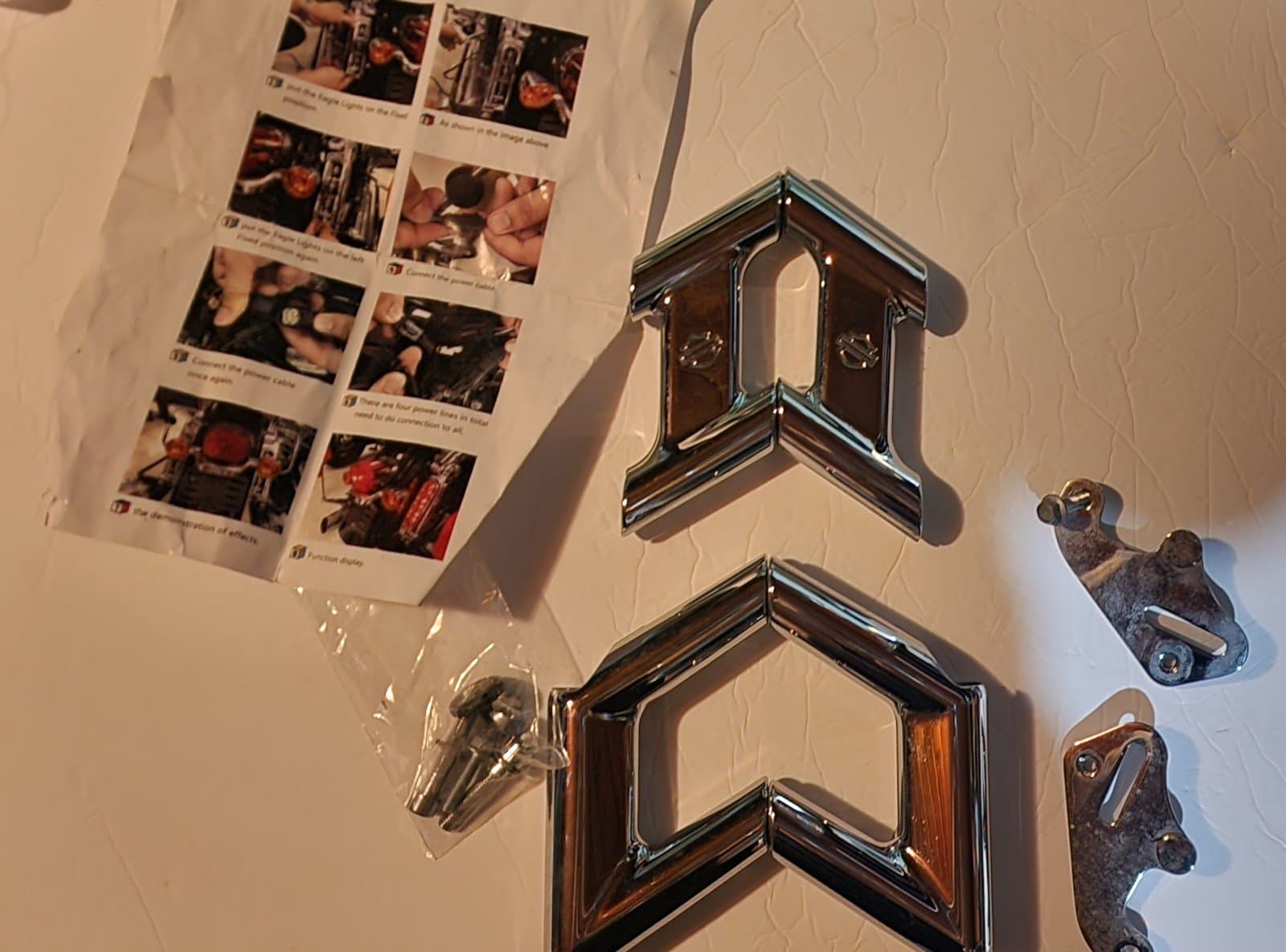 NOS OEM Genuine Harley Davidson LEFT & RIGHT OUTER GUARD RAIL CLAMP - Thumbnail 7