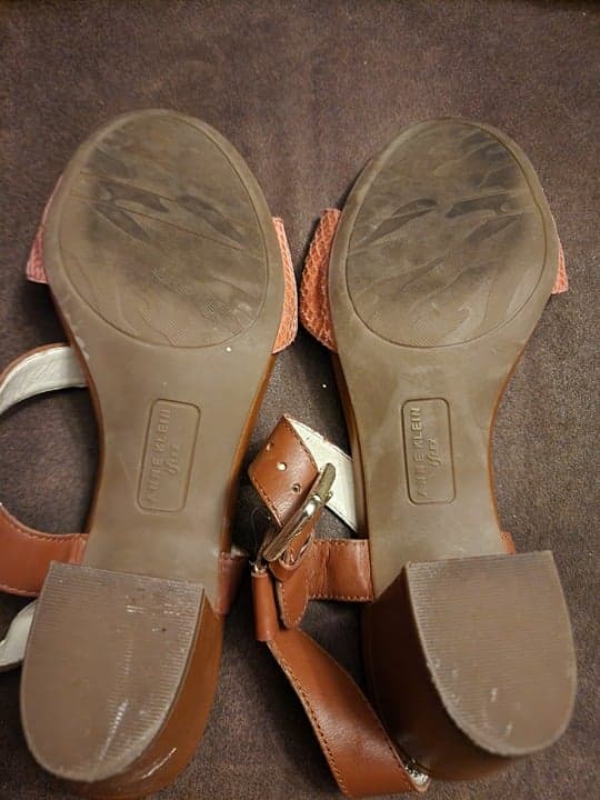 Anne Klein Heels size 7.5 - Thumbnail 2