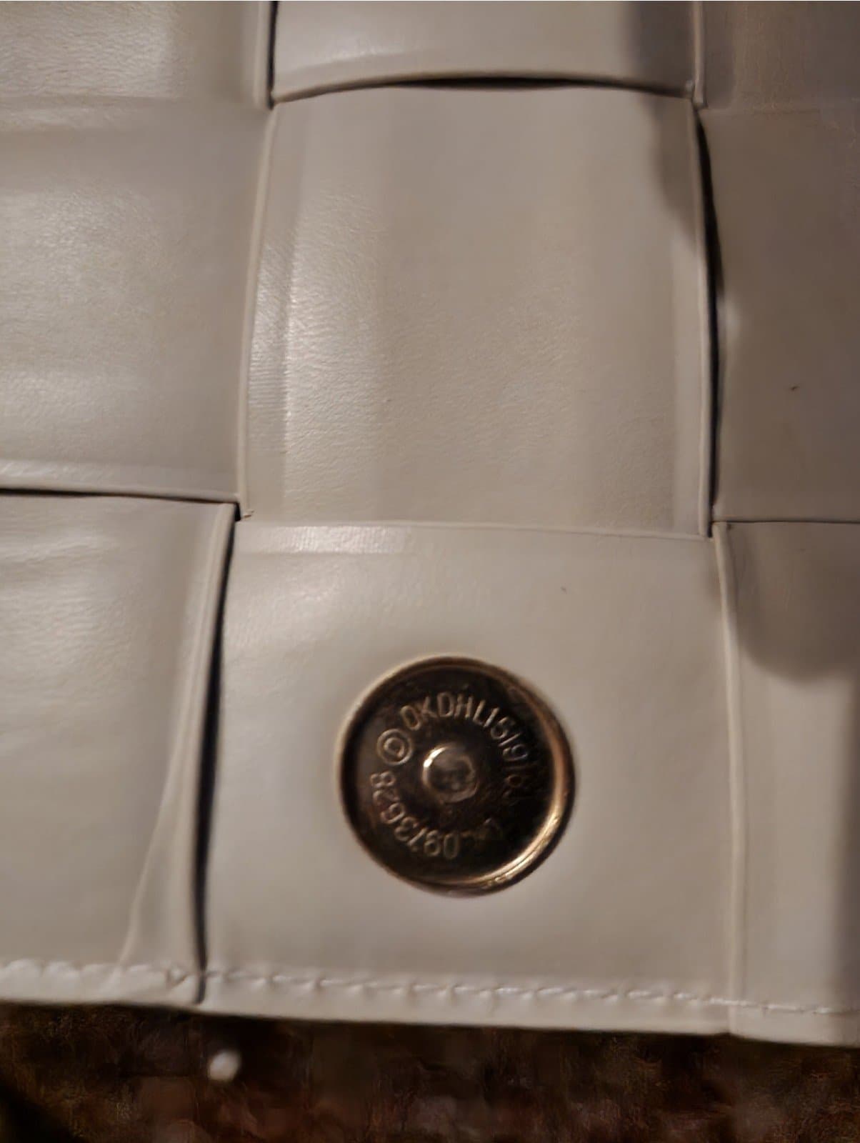 Shoulder Bag - Thumbnail 2