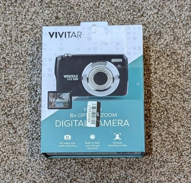 Digital Camera Vivitar VES 529 8X Optical Zoom HD Video & Audio Recording - Image 1