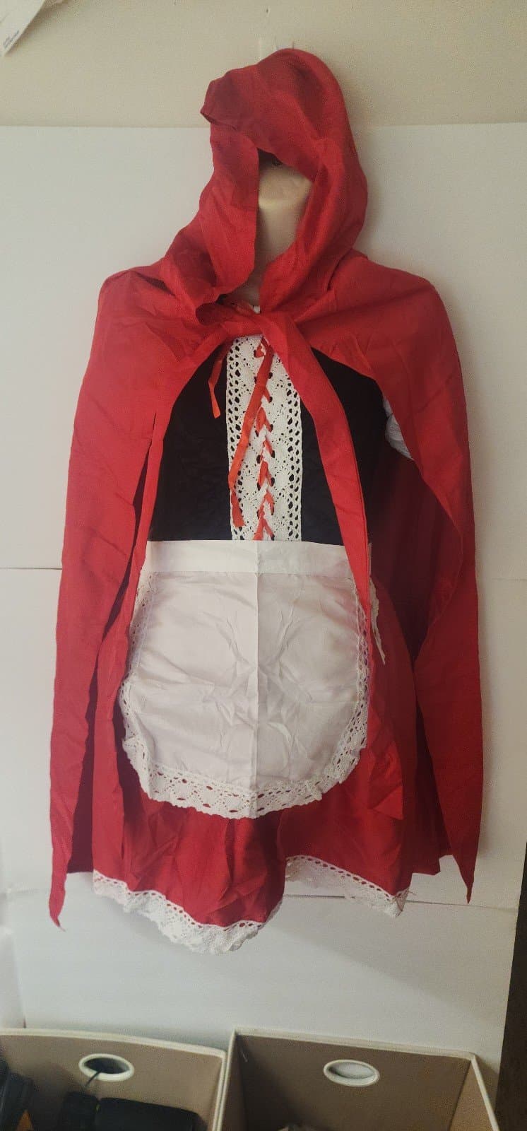 Red Riding Hood Costume size Large - Thumbnail 2