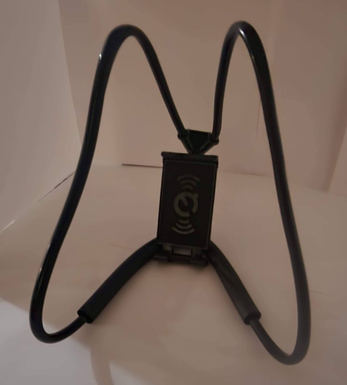 Universal Hanging Phone Stand, Around the Neck Phone Holder, Flexible - Thumbnail 6