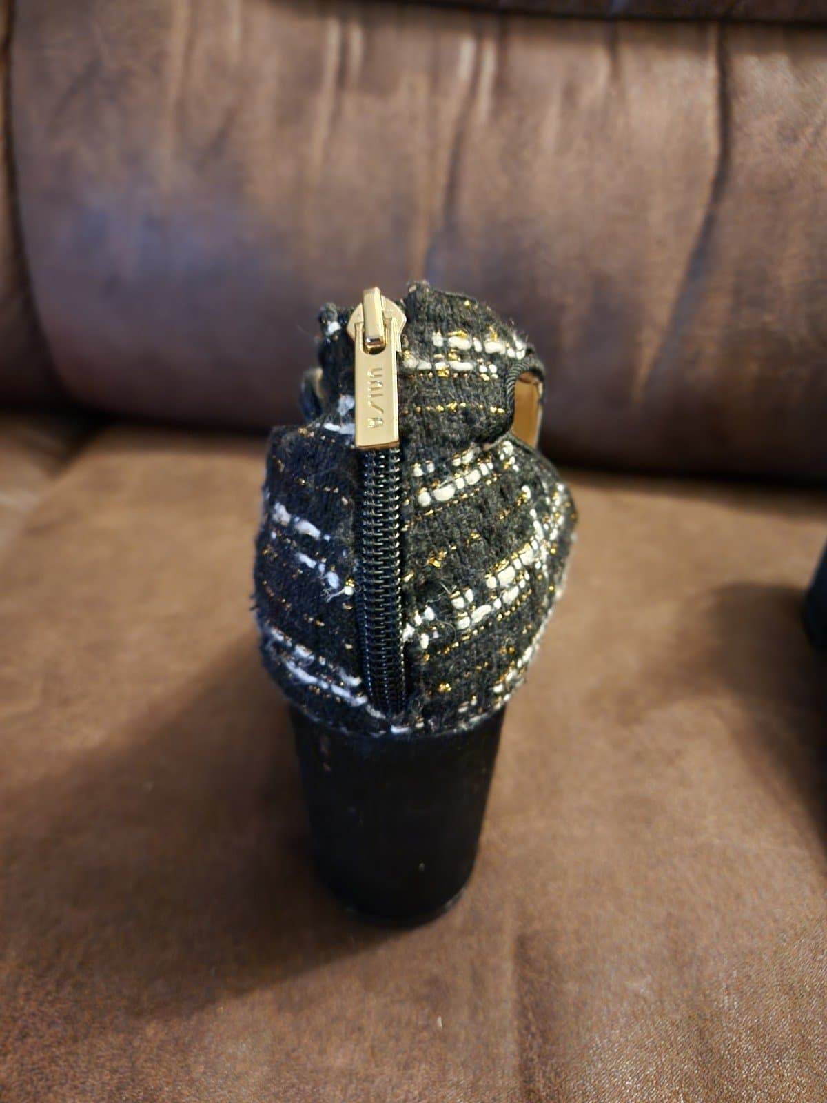 Mary Jane shoes size 7.5 - Thumbnail 5