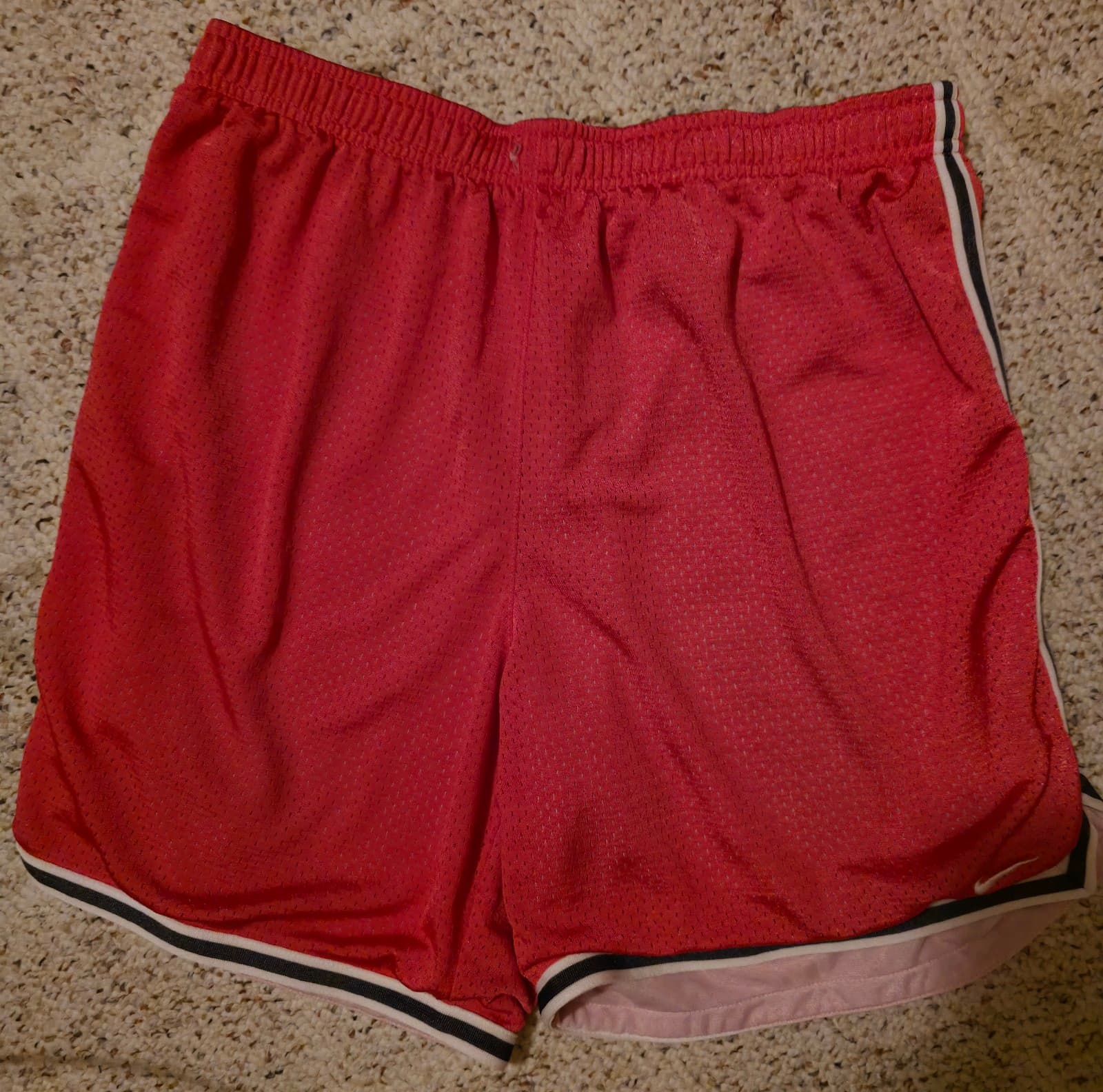 Women's Nike Basketball Shorts sx L - Image 1