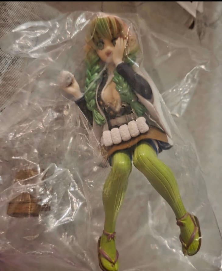 Demon Slayer Premium Chokonose Figure, Mitsuri Kanroji Sega Noodle Stopper - Image 1