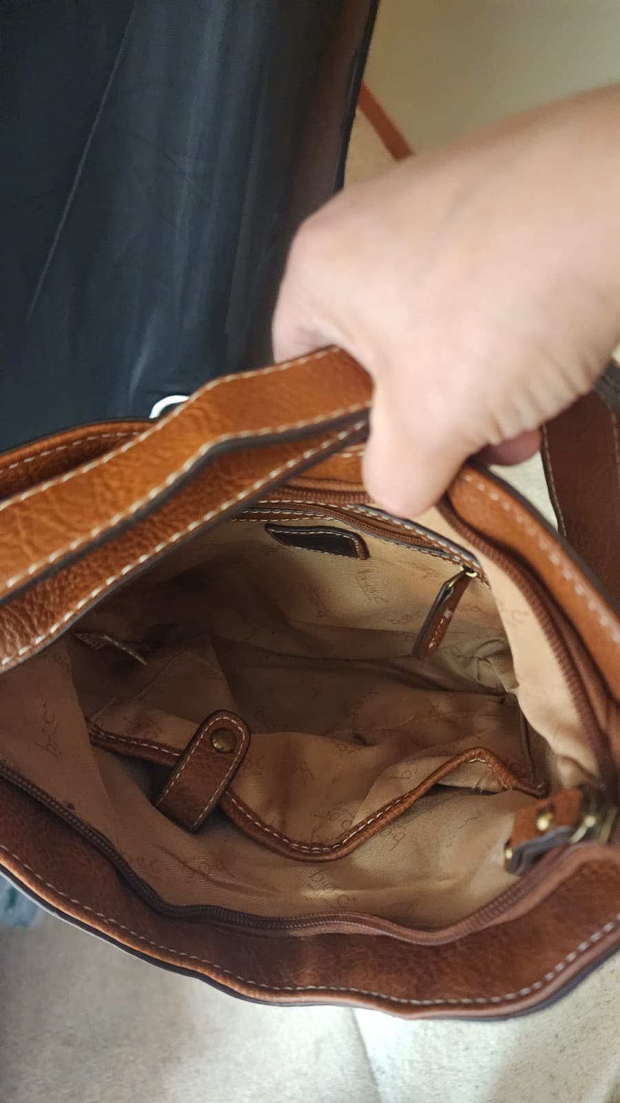 BOC Shoulder Bag - Thumbnail 2