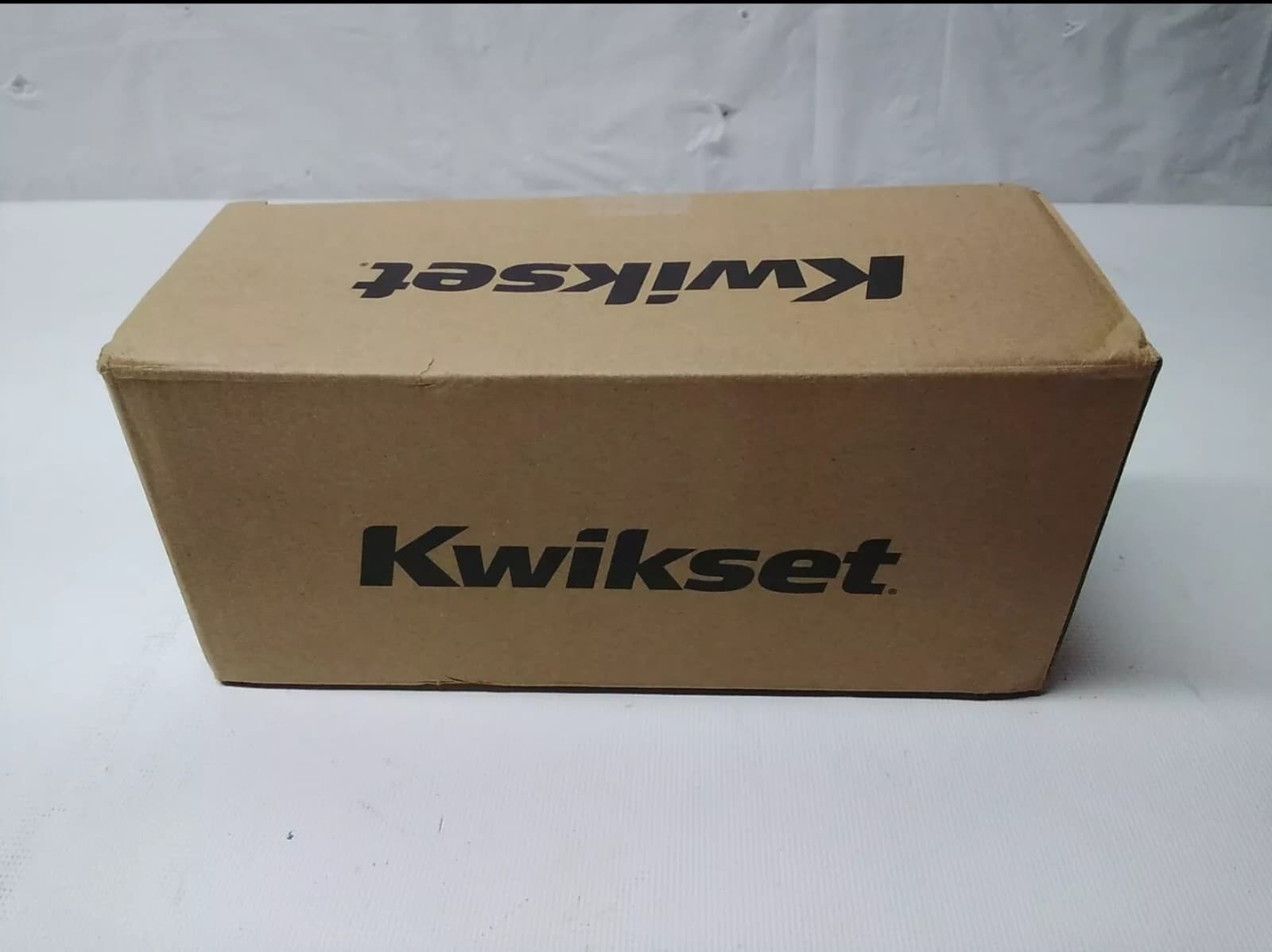 Kwikset Pismo Passage Knobset with Square Rosette Venetian Bronze - Thumbnail 7