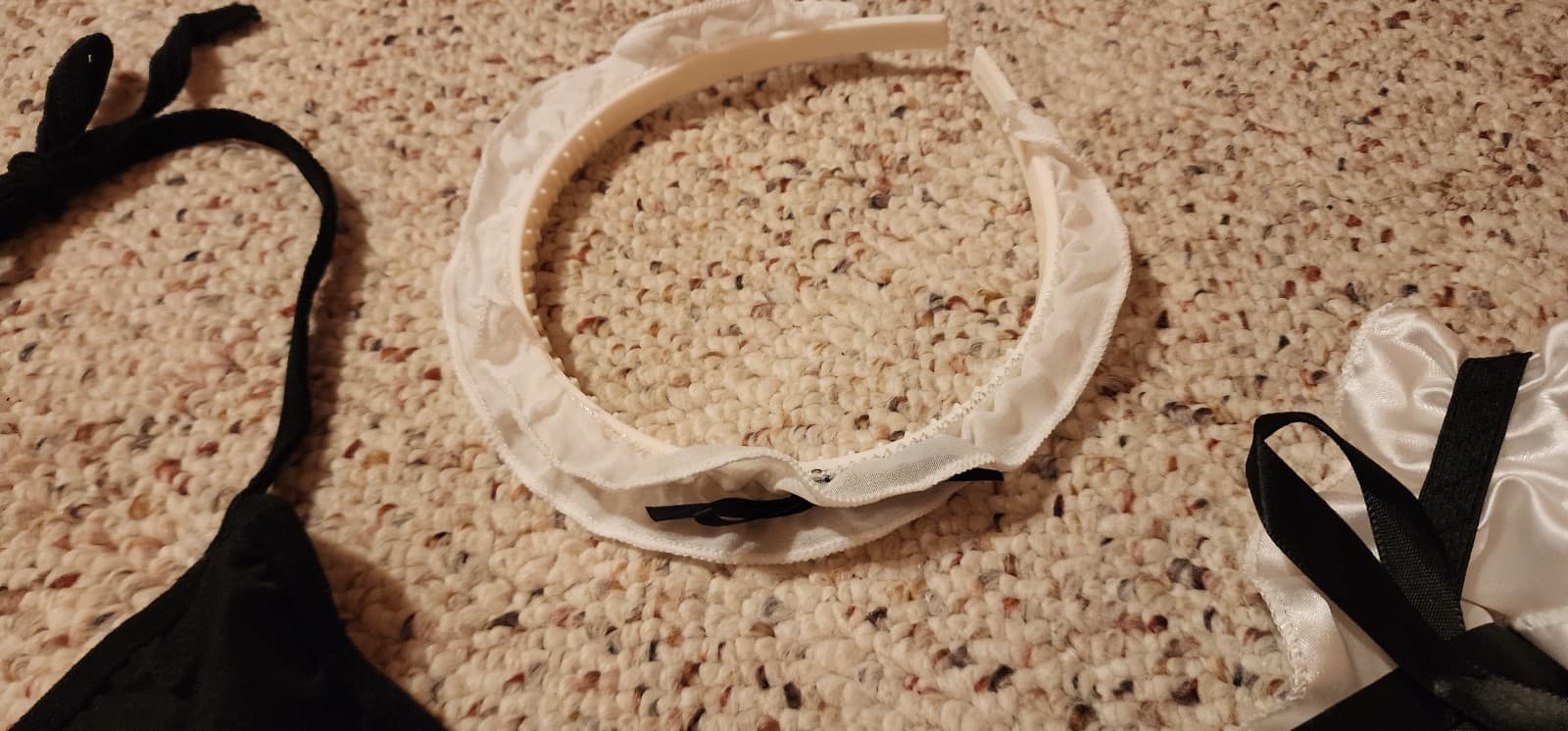 Women's French Maid 7pc Costume sz M/L - Thumbnail 9