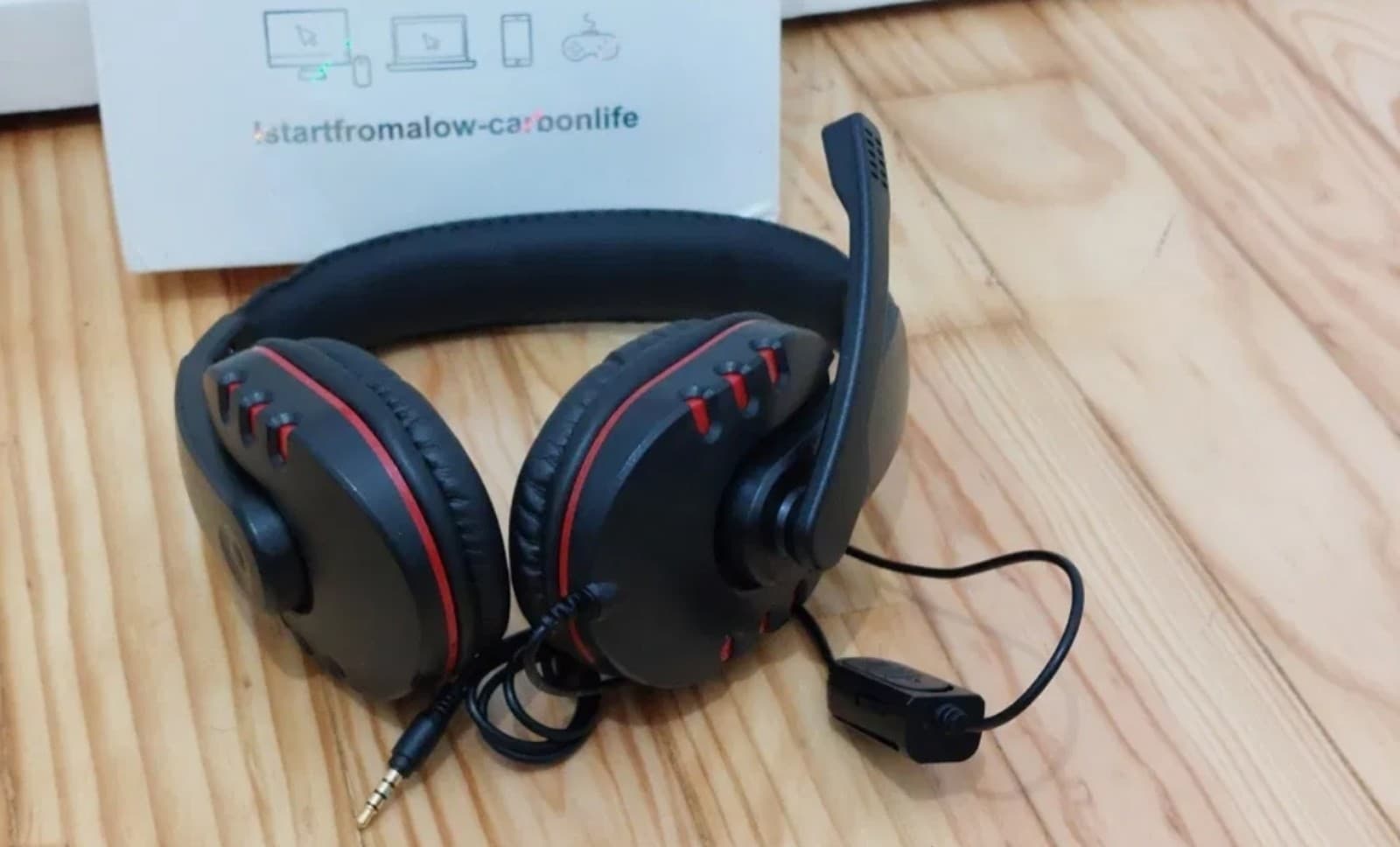 Wired Headset Black & Red A+ - Thumbnail 3