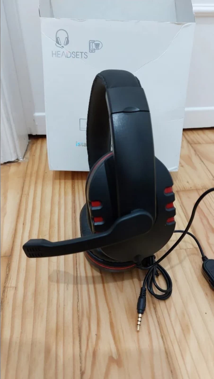 Wired Headset Black & Red A+ - Thumbnail 2