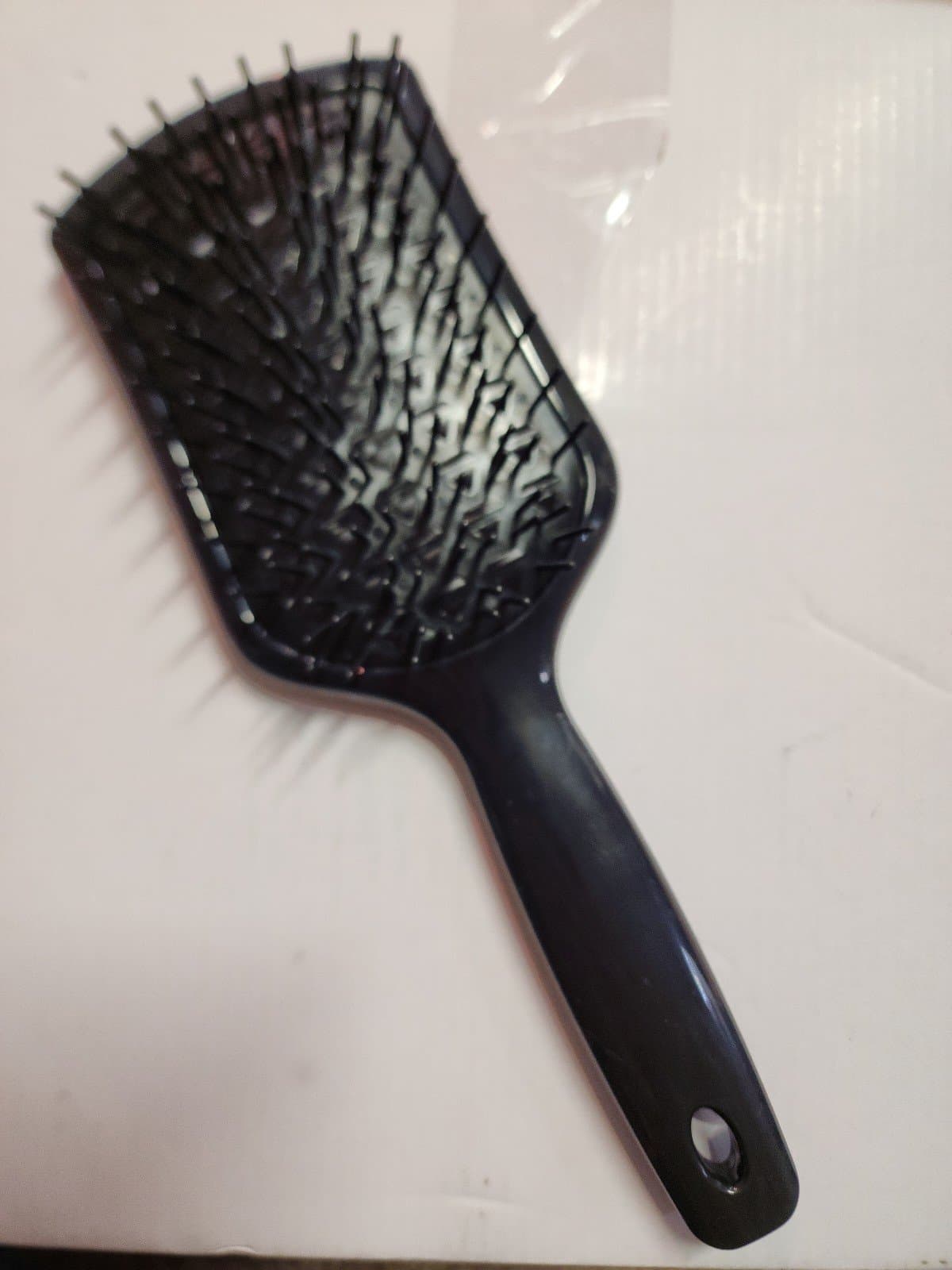 Wet Brush for Wavy & Curly Hair from TicToc - Image 1
