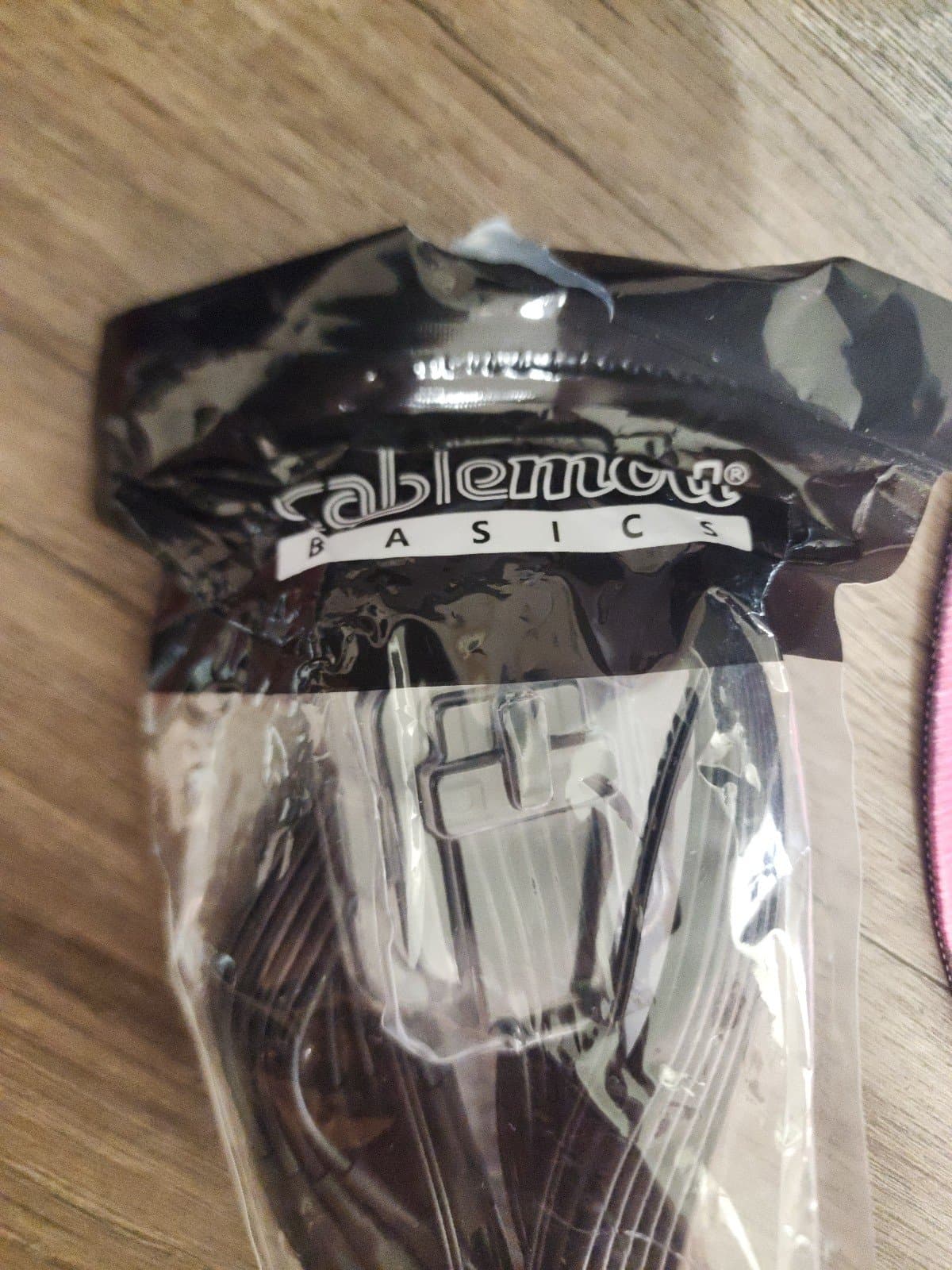 CableMod Basics 16p to 4 8p Asus/seasonic - Thumbnail 4