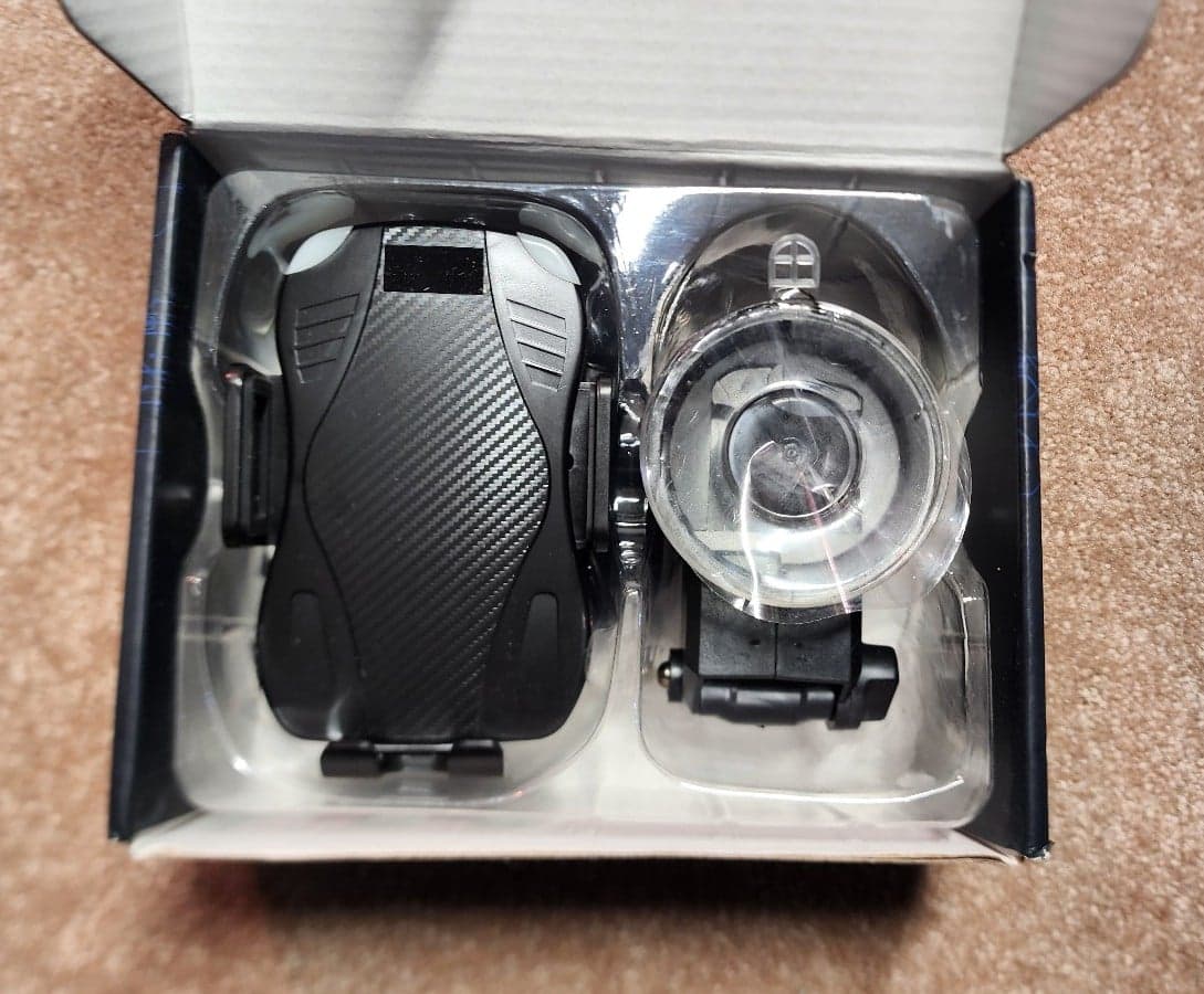 Wireless Car Charger NIB - Thumbnail 2