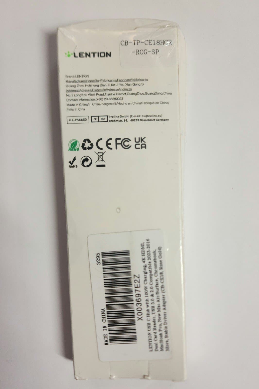 USB -C Hub with 100w charging 4K HDMI, Dual Card Reader USB 3.0 & 2.0 - Thumbnail 4