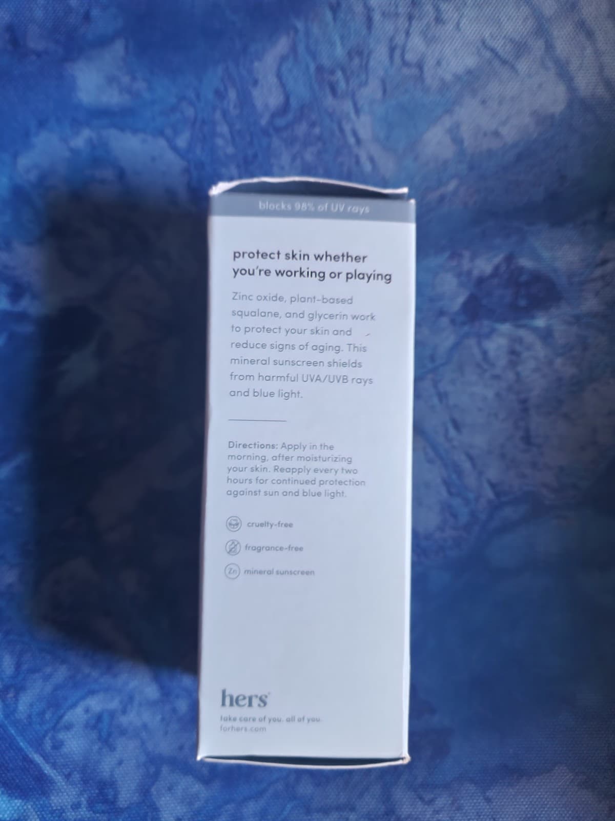 hers Multi-Screen Mineral Sunscreen Broad Spectrum SPF 50+ 1 fl oz BB - Thumbnail 2