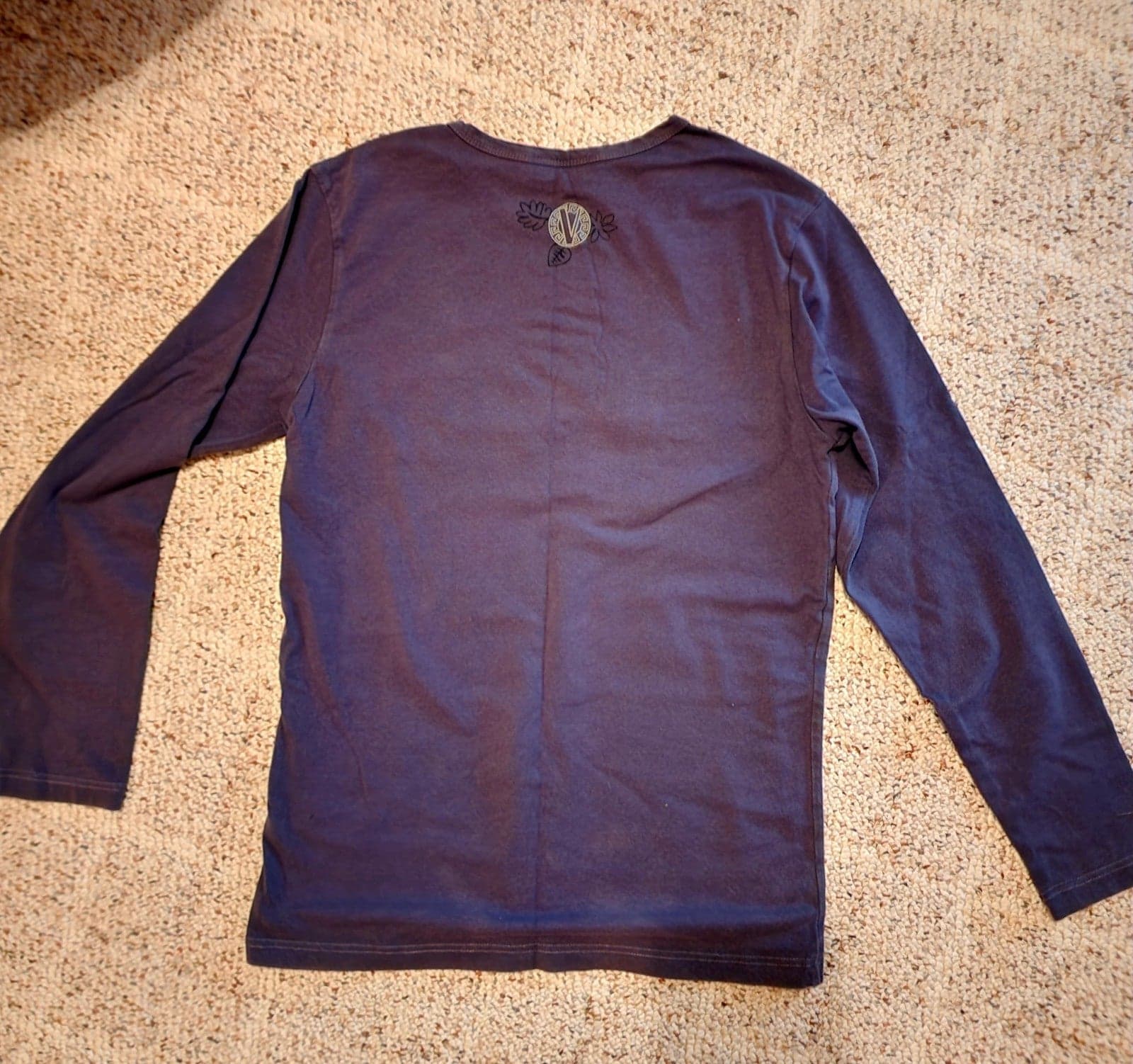 Versace long sleeved shirt sz Large - Thumbnail 6