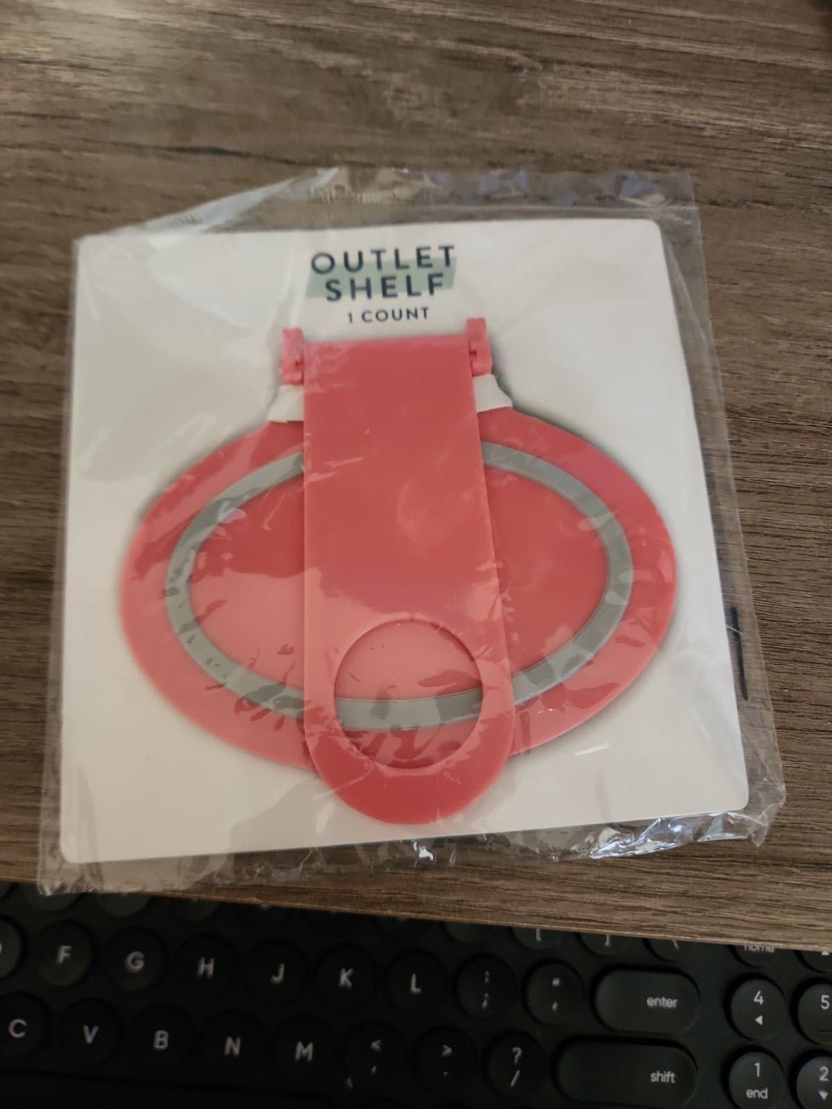 Universal outlet shelf for mobile phone - Thumbnail 2