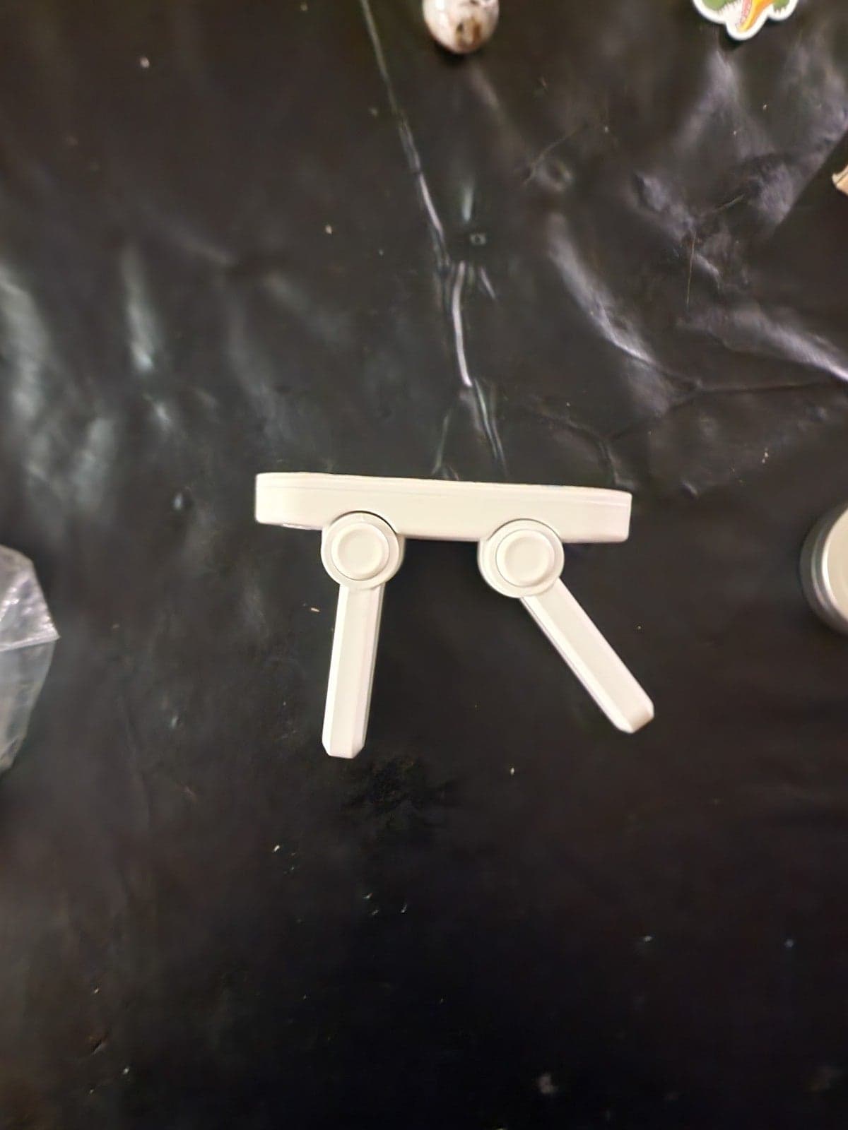 Broom holder - Thumbnail 2