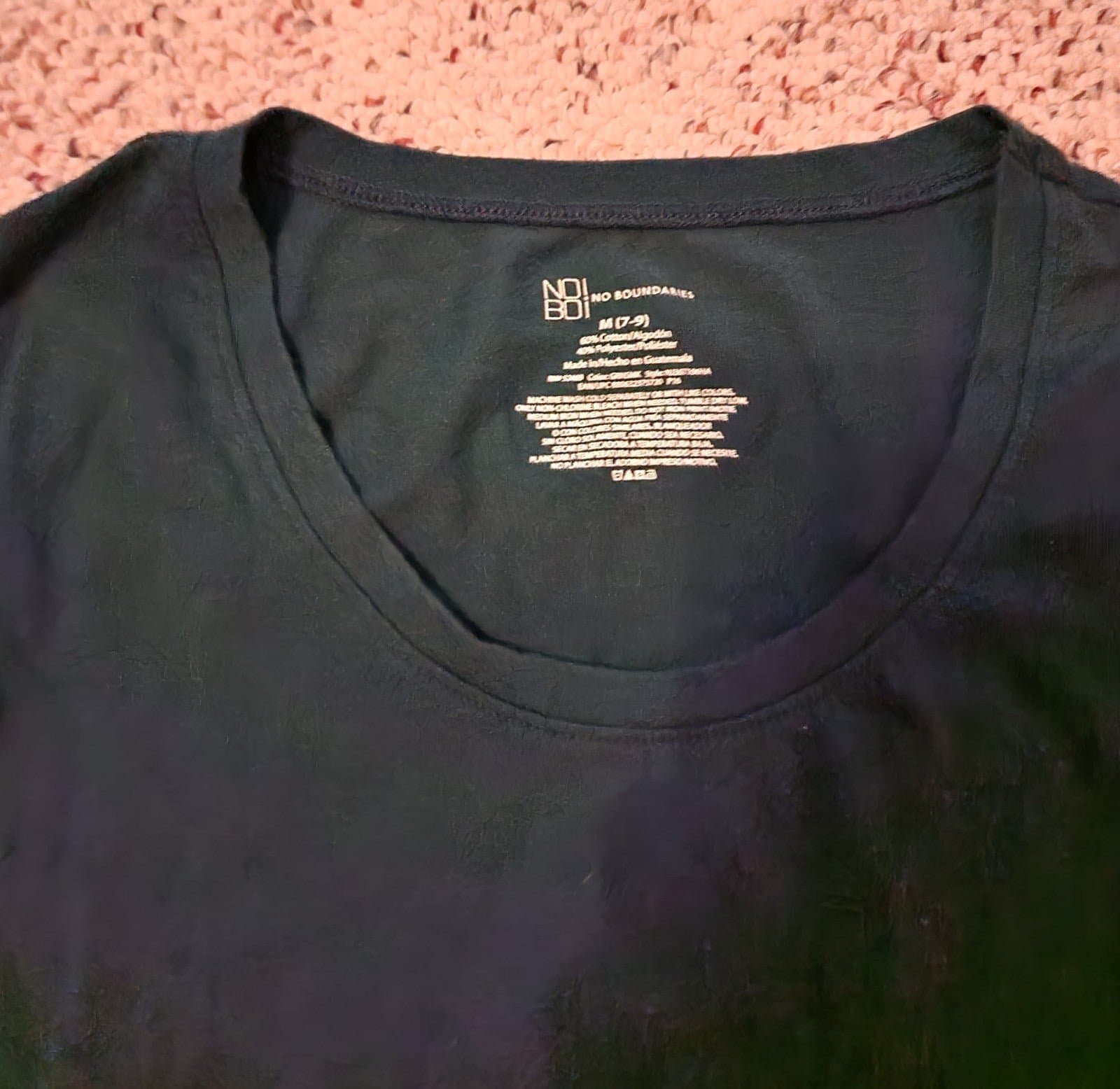 Women's Green sz M Shirt No Boundaries - Thumbnail 2