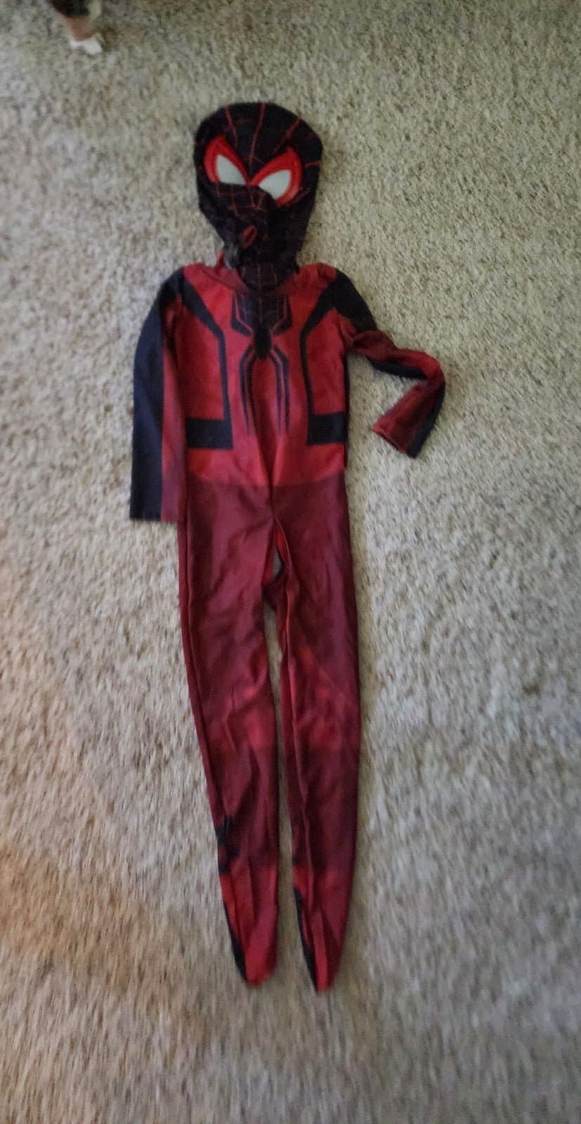 Spiderman costume sz 5t - Thumbnail 4
