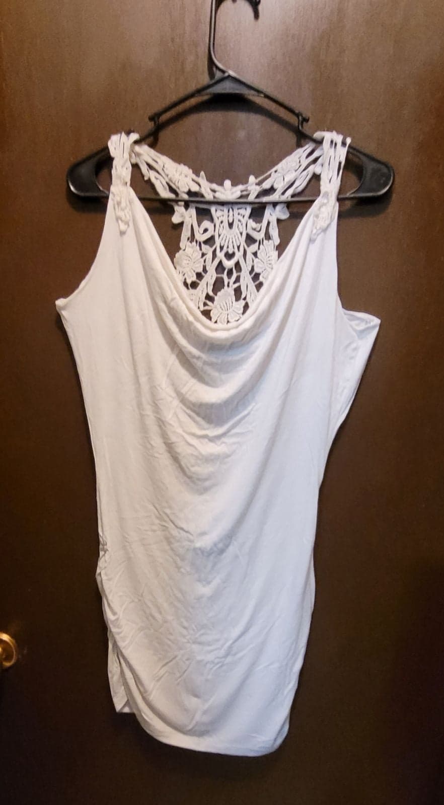 Sexy White long Tank top Sz Medium - Thumbnail 2