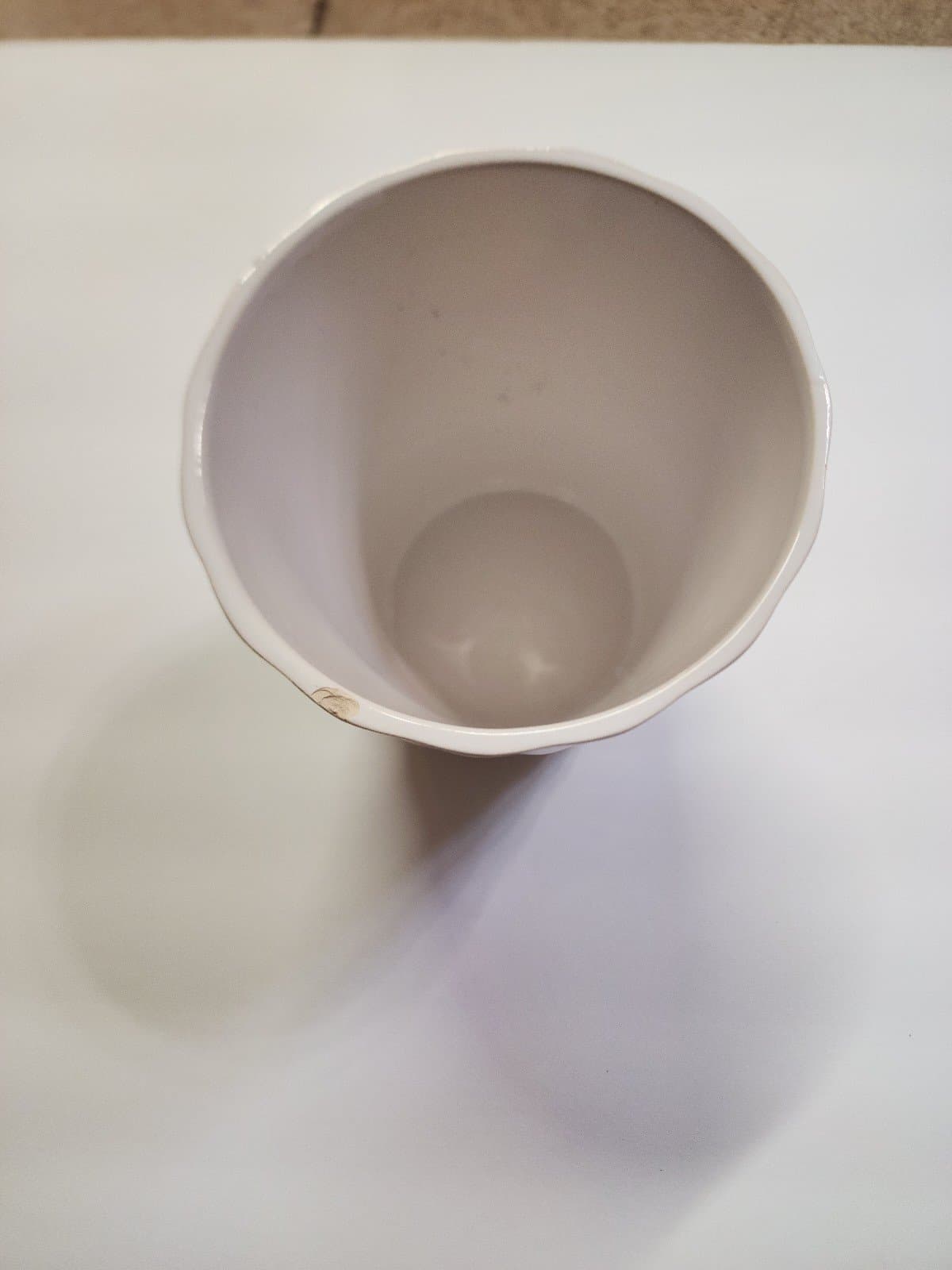 6" Ceramic Pot - Thumbnail 3