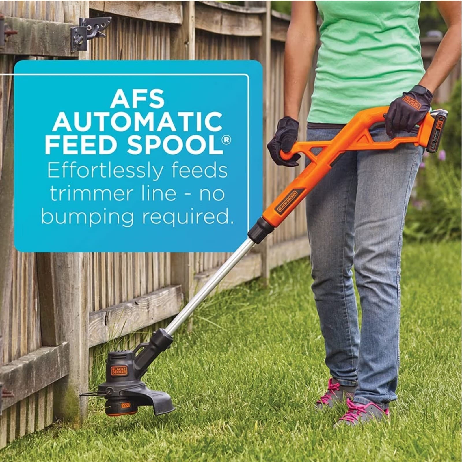 BLACK+DECKER 20V MAX String Trimmer/Edger Kit, 10-Inch - Thumbnail 4