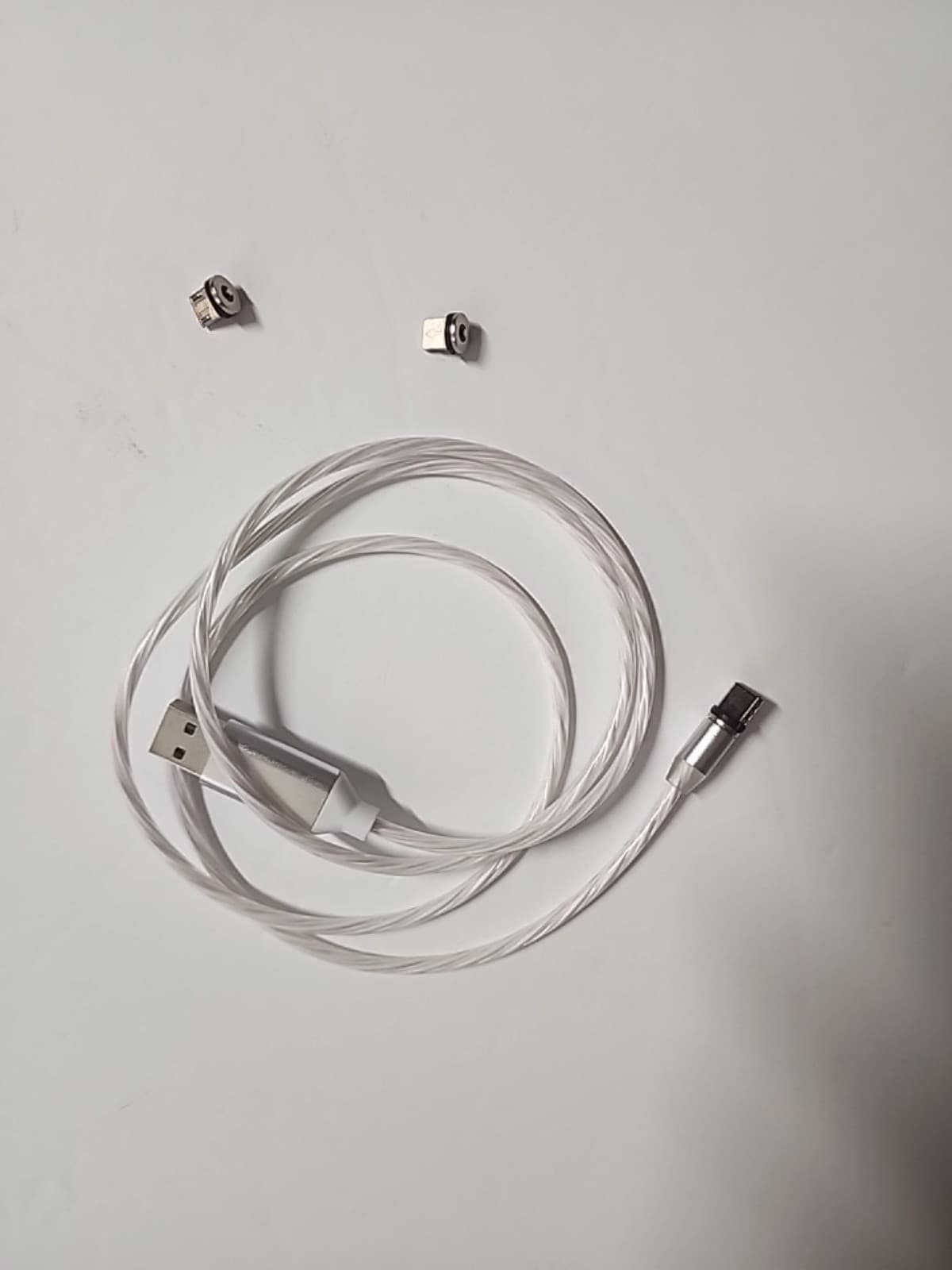 Magnetic 3-in-1 Fast Charging Cable - Thumbnail 5