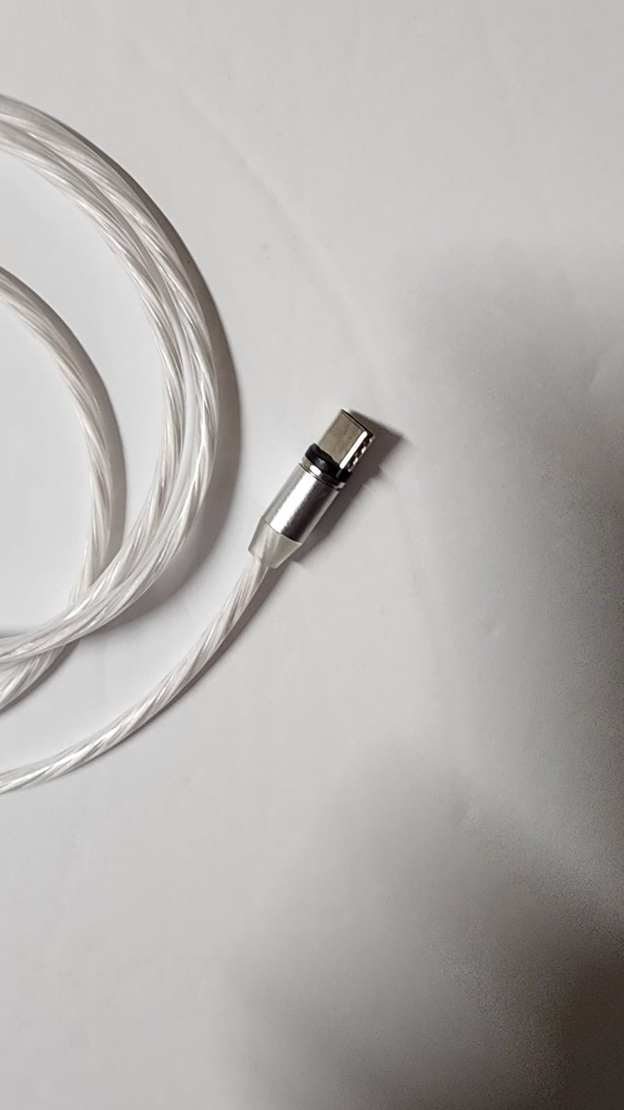 Magnetic 3-in-1 Fast Charging Cable - Thumbnail 3