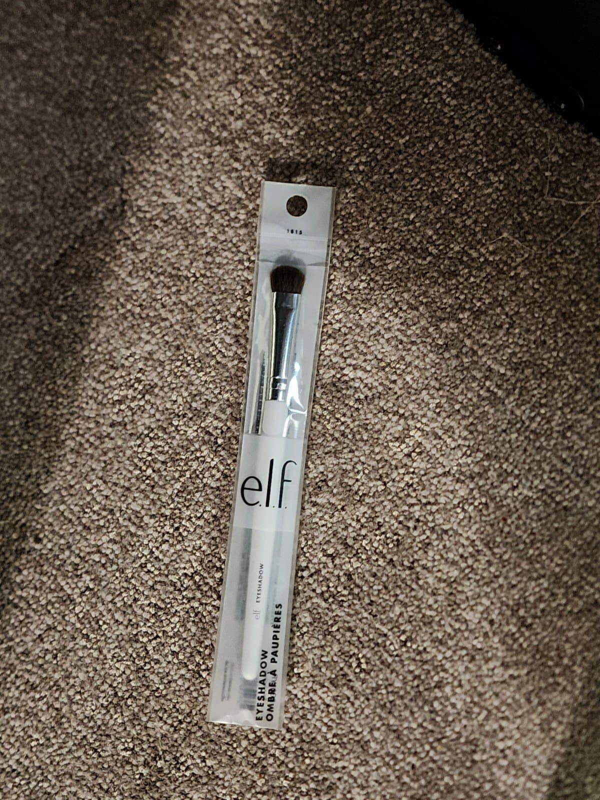 ELF Eyeshadow Brush-NIB - Thumbnail 2